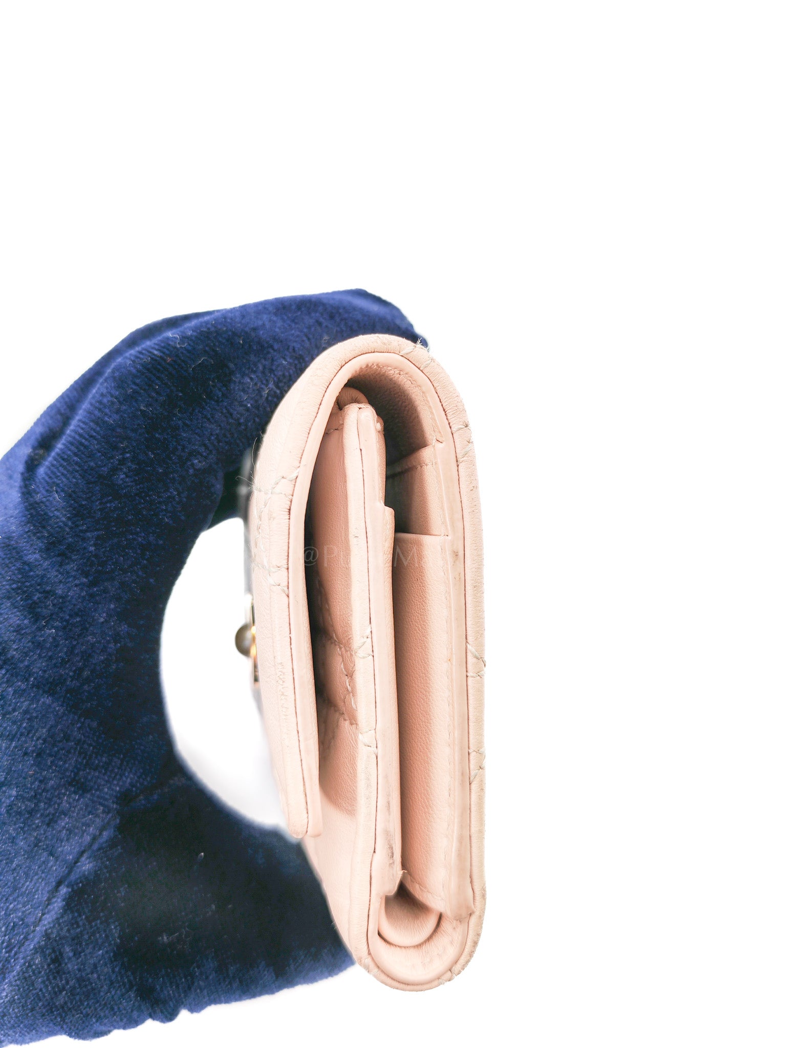 Jolie Hibiscus Powder Pink Trifold Wallet | Purse Maison Luxury Bags Shop
