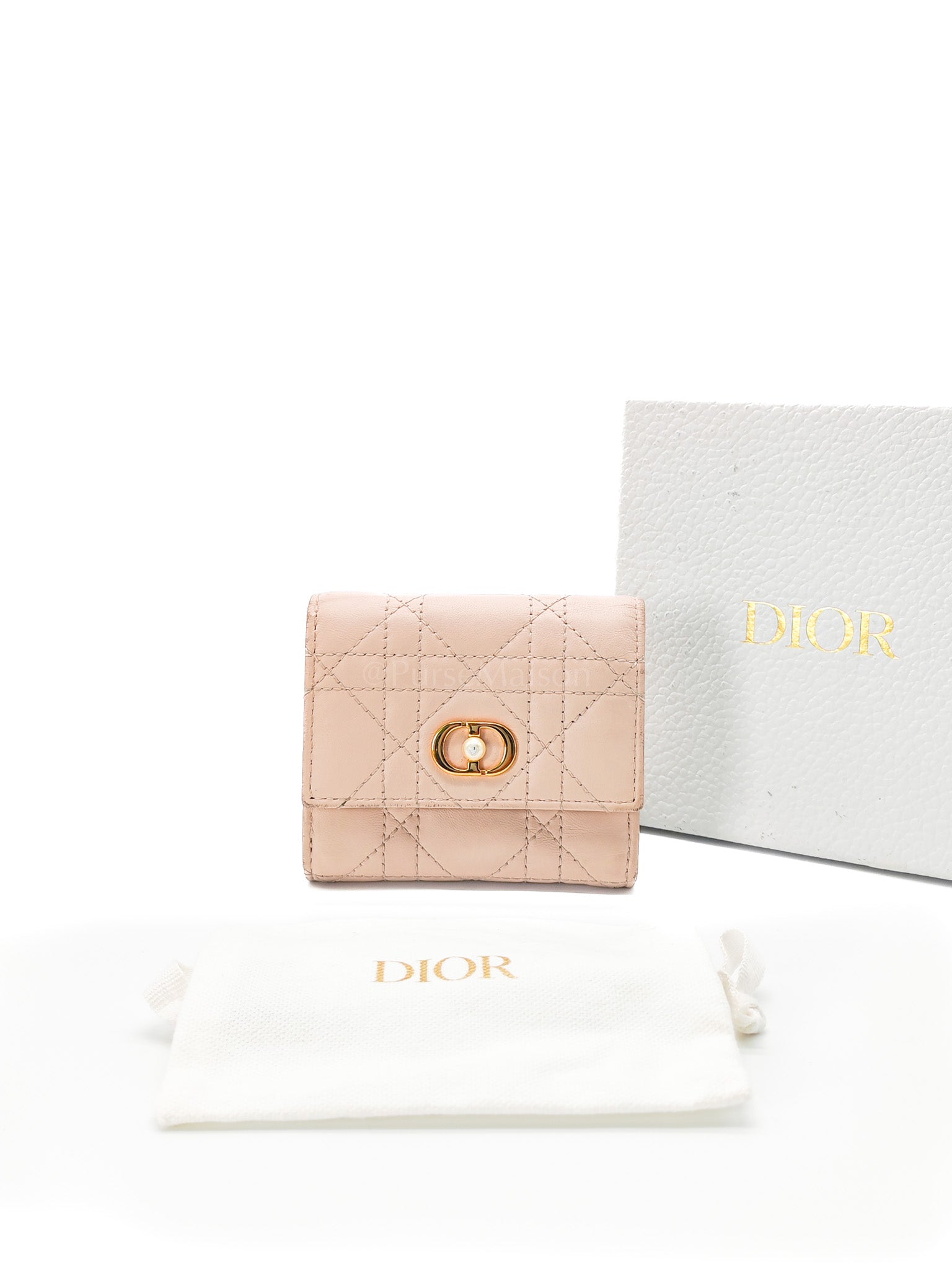 Jolie Hibiscus Powder Pink Trifold Wallet | Purse Maison Luxury Bags Shop
