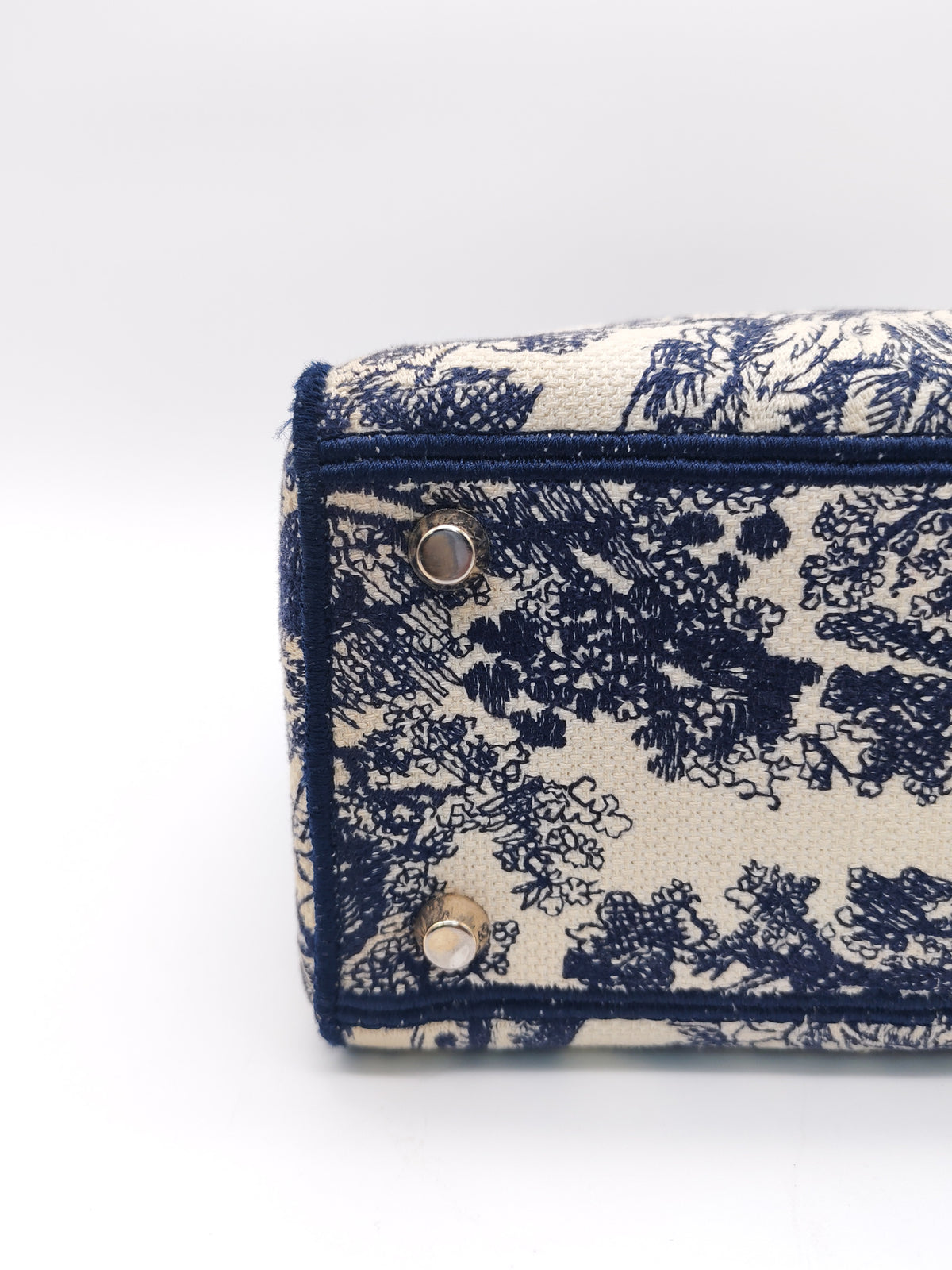 Christian Dior Lady D-Lite Medium in Navy Blue Toile de Jouy Embroidery Canvas and Light Gold Hardware | Purse Maison Luxury Bags Shop