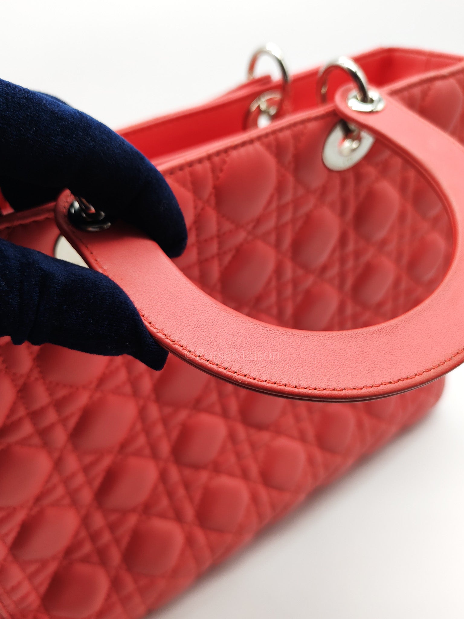 Christian Dior Lady Dior Large in Salmon Cannage Lambskin Leather Shoulder Bag | Purse Maison Luxury Bags Shop