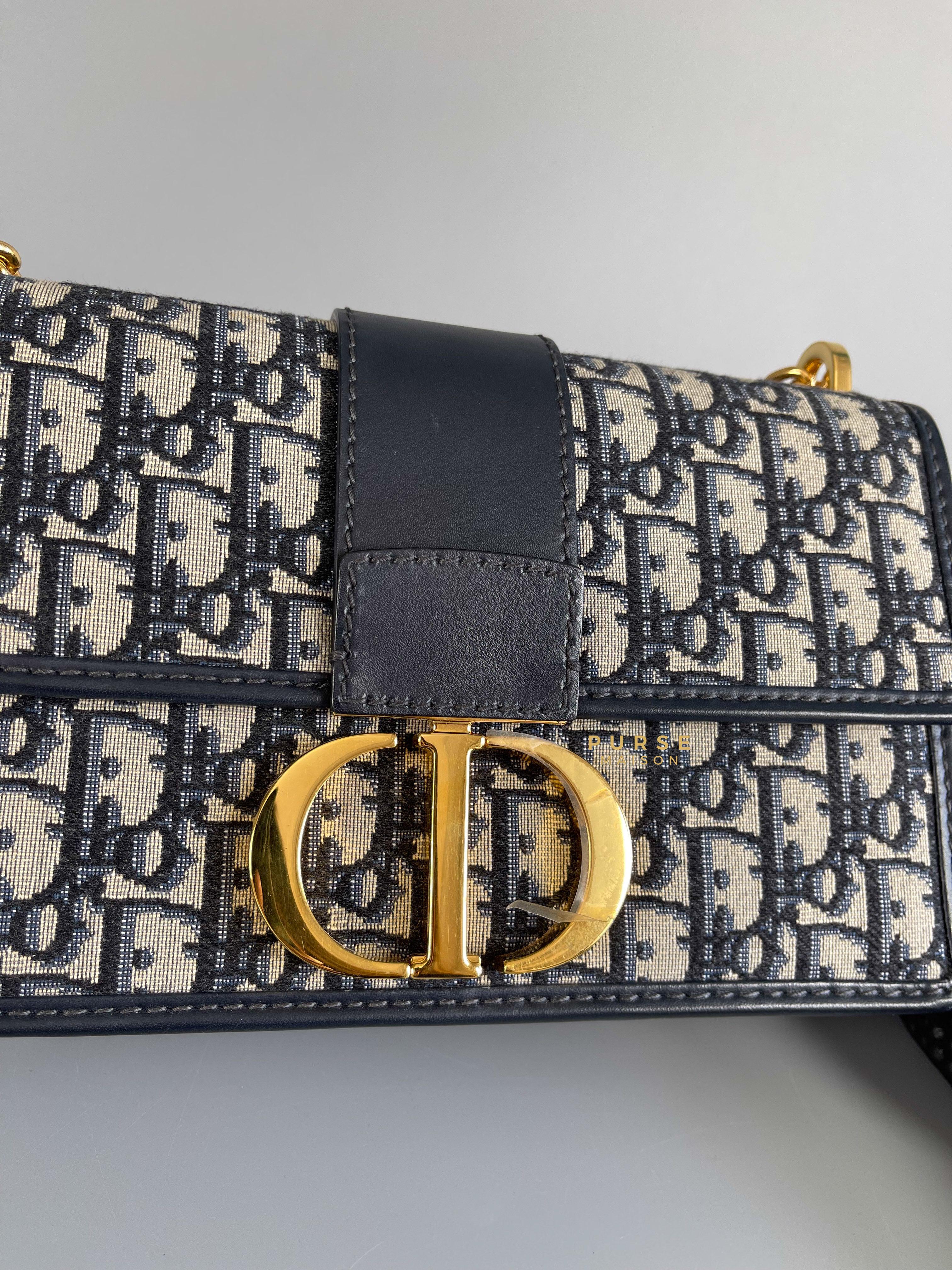 Christian Dior Montaigne 30 Oblique Embroidery Chain Bag in Gold Hardware | Purse Maison Luxury Bags Shop