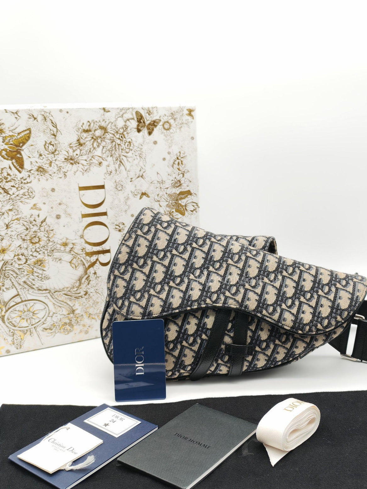 Saddle Chest Bag in Oblique Jacquard Canvas | Purse Maison Luxury Bags Shop
