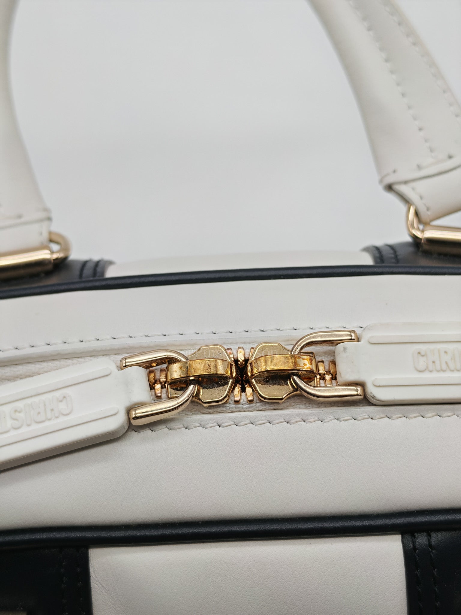 Vibe Zip Small Bowling Calfskin Shoulder Bag | Purse Maison Luxury Bags Shop