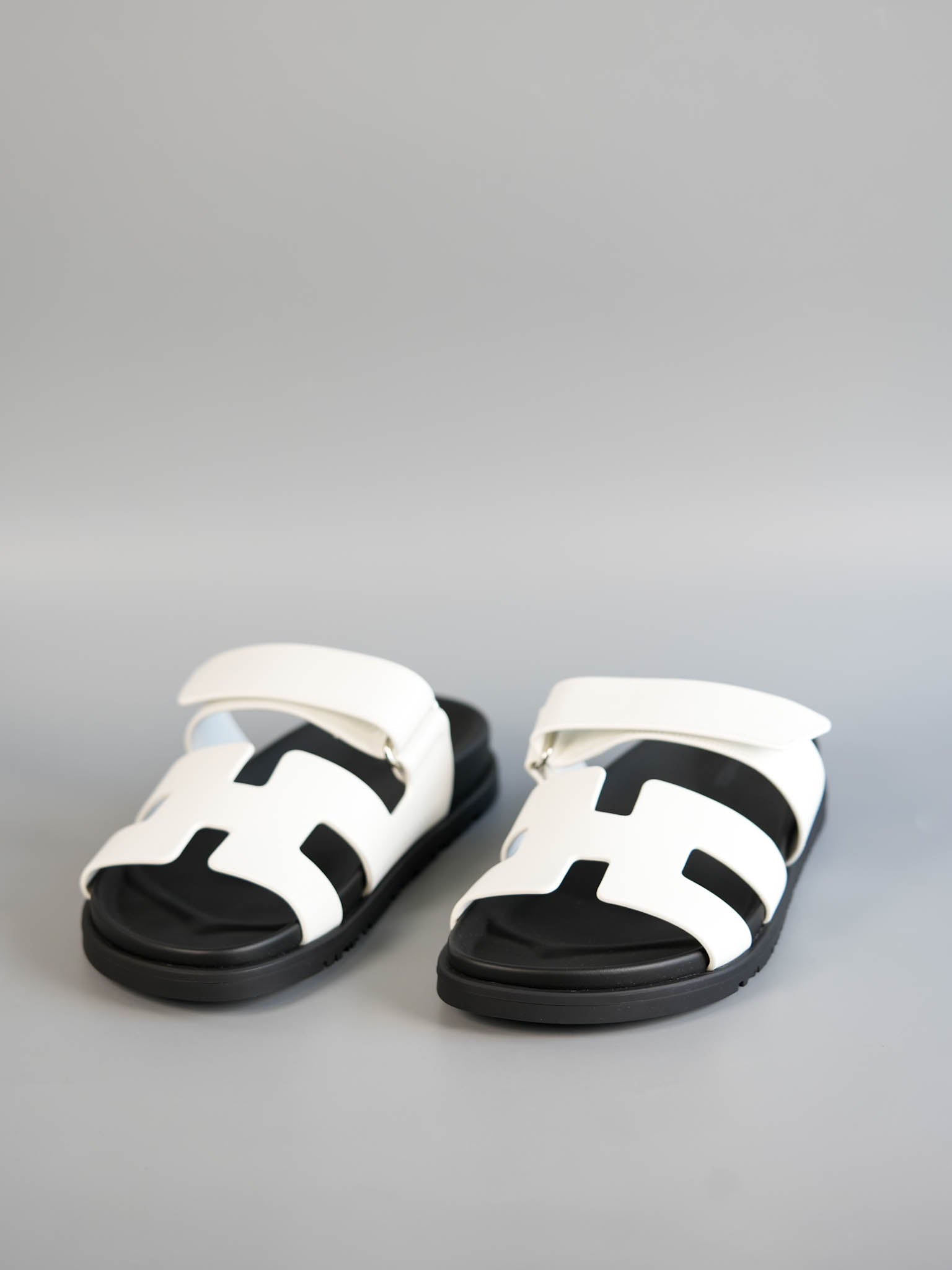 Chypre White/Black Calfskin Leather Techno Women’s Sandals Size 38 | Purse Maison Luxury Bags Shop