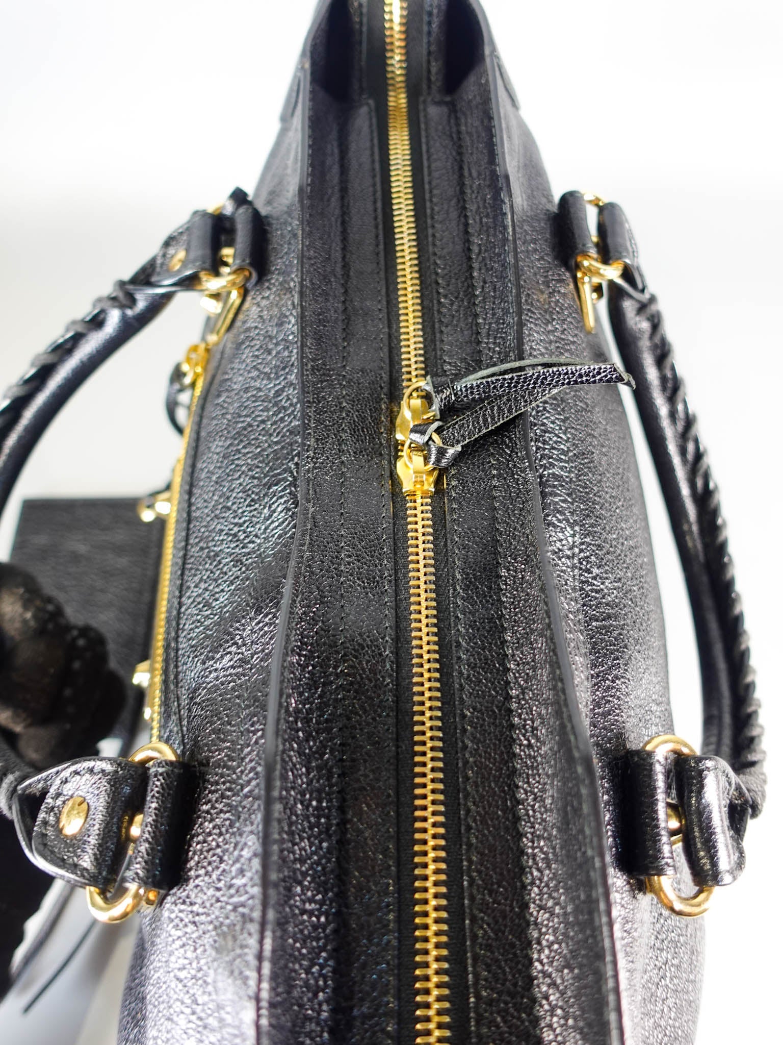 City Metallic Edge Medium in Black Goatskin Leather | Purse Maison Luxury Bags Shop