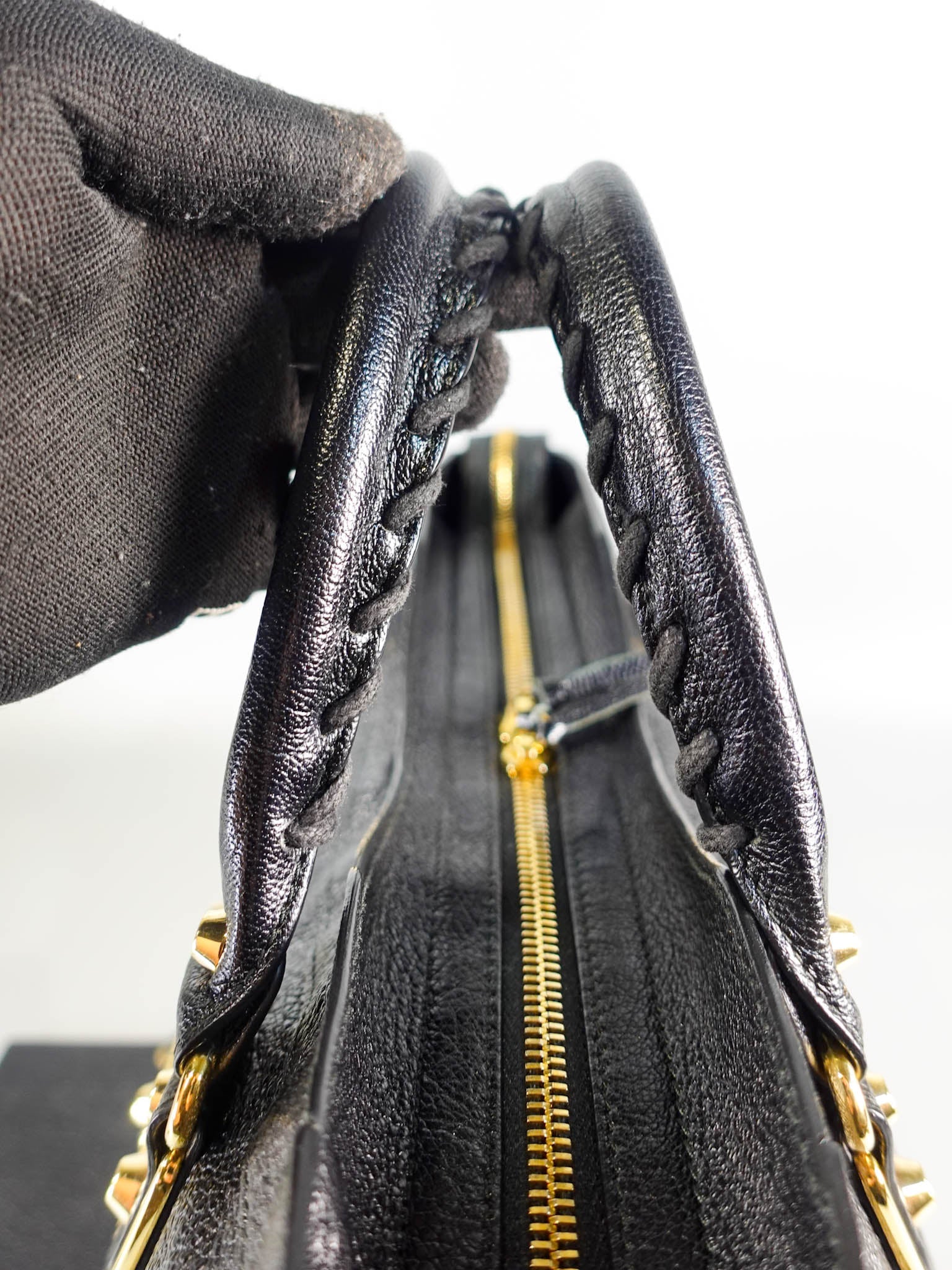 City Metallic Edge Medium in Black Goatskin Leather | Purse Maison Luxury Bags Shop