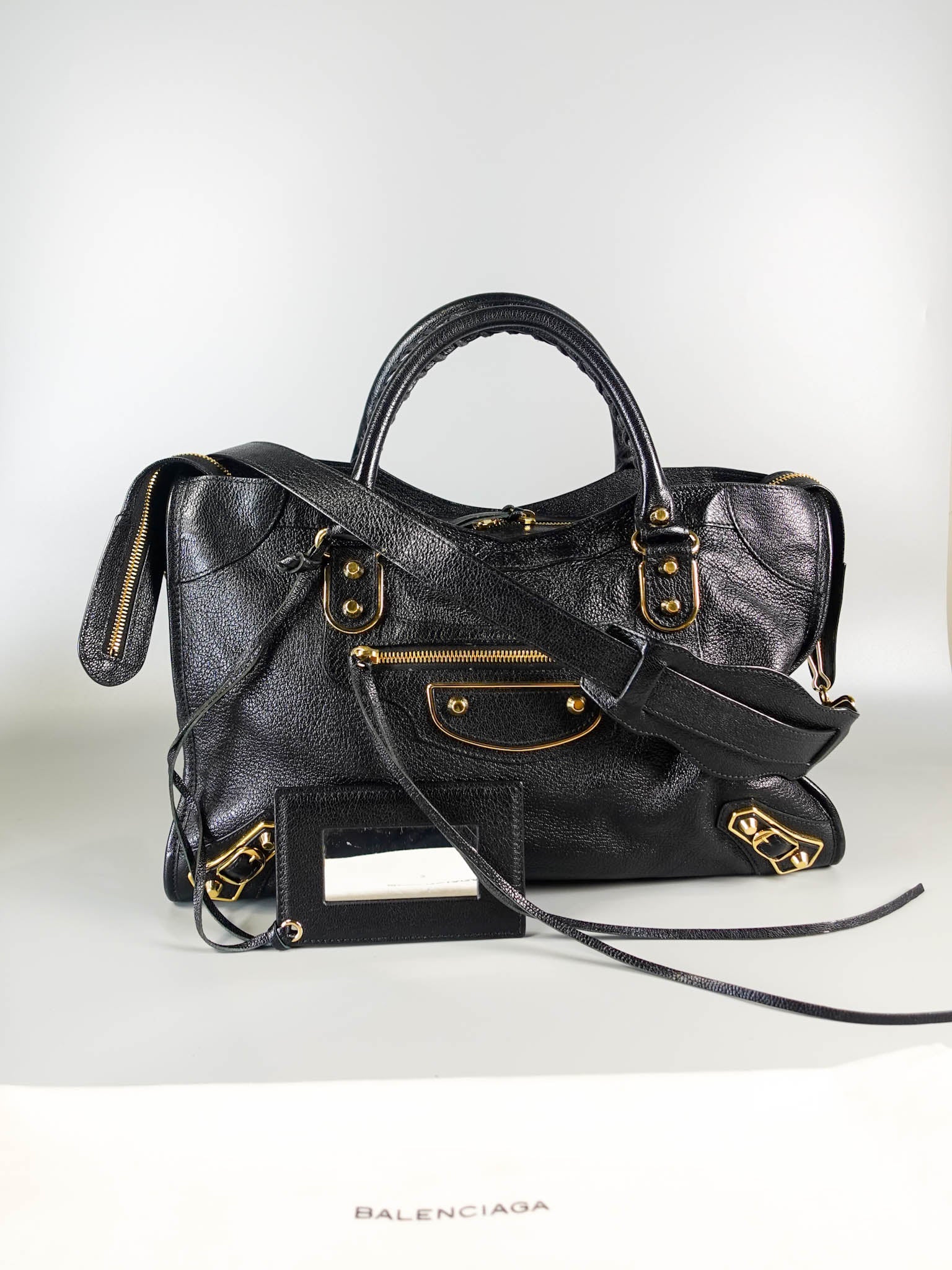 City Metallic Edge Medium in Black Goatskin Leather | Purse Maison Luxury Bags Shop