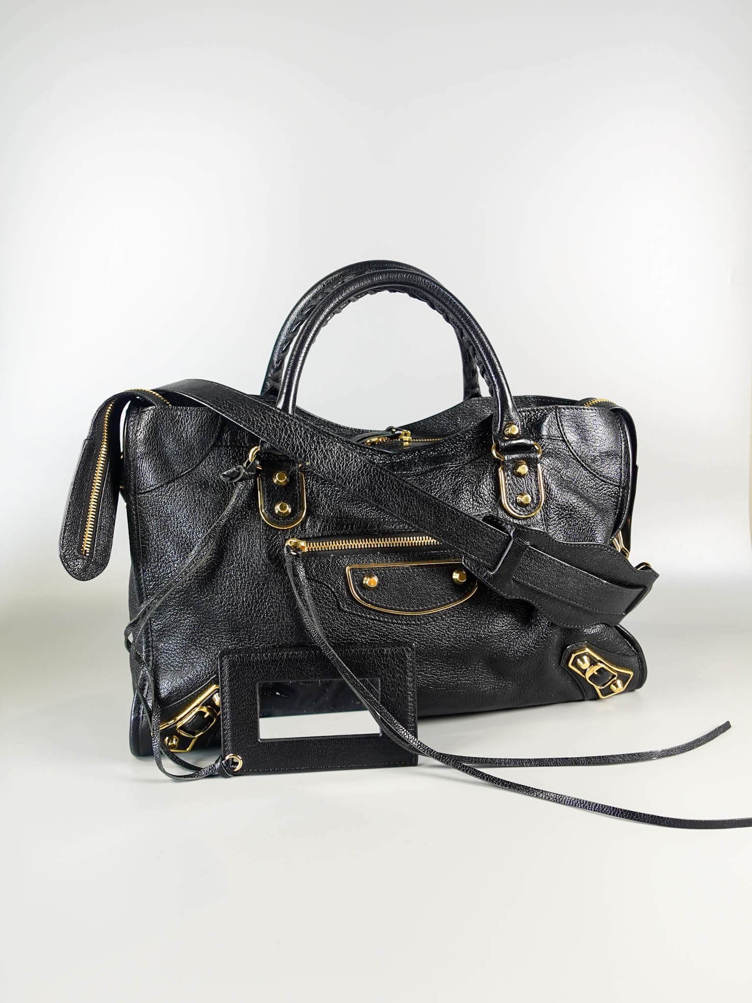 City Metallic Edge Medium in Black Goatskin Leather | Purse Maison Luxury Bags Shop