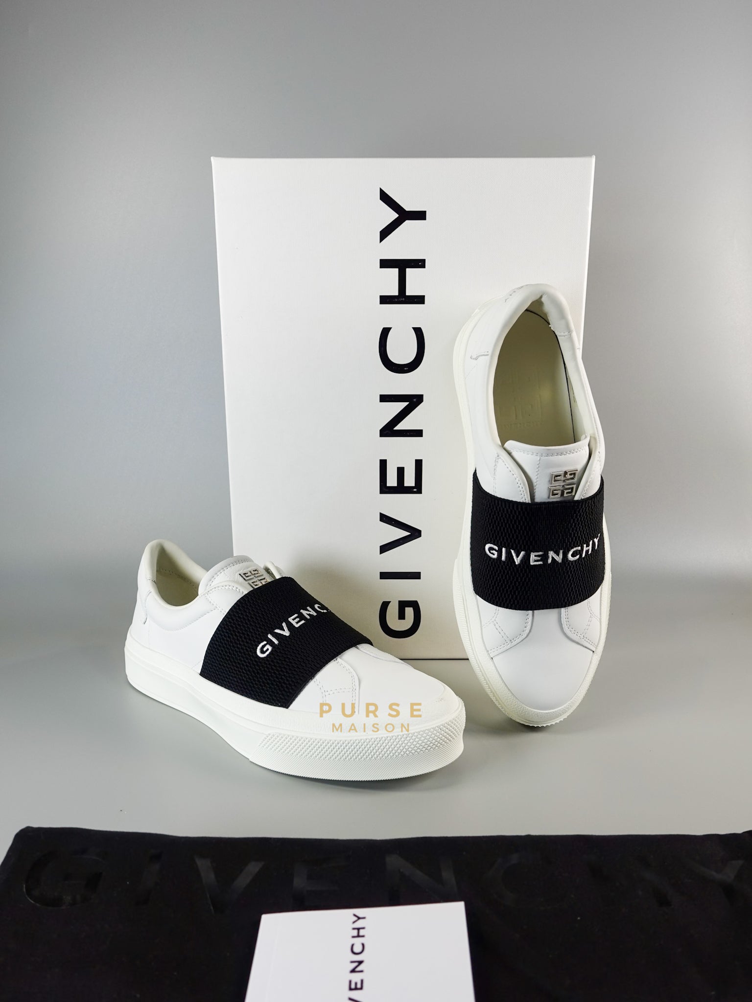 City Sneaker in White & Black Size 39 (25.5cm) | Purse Maison Luxury Bags Shop