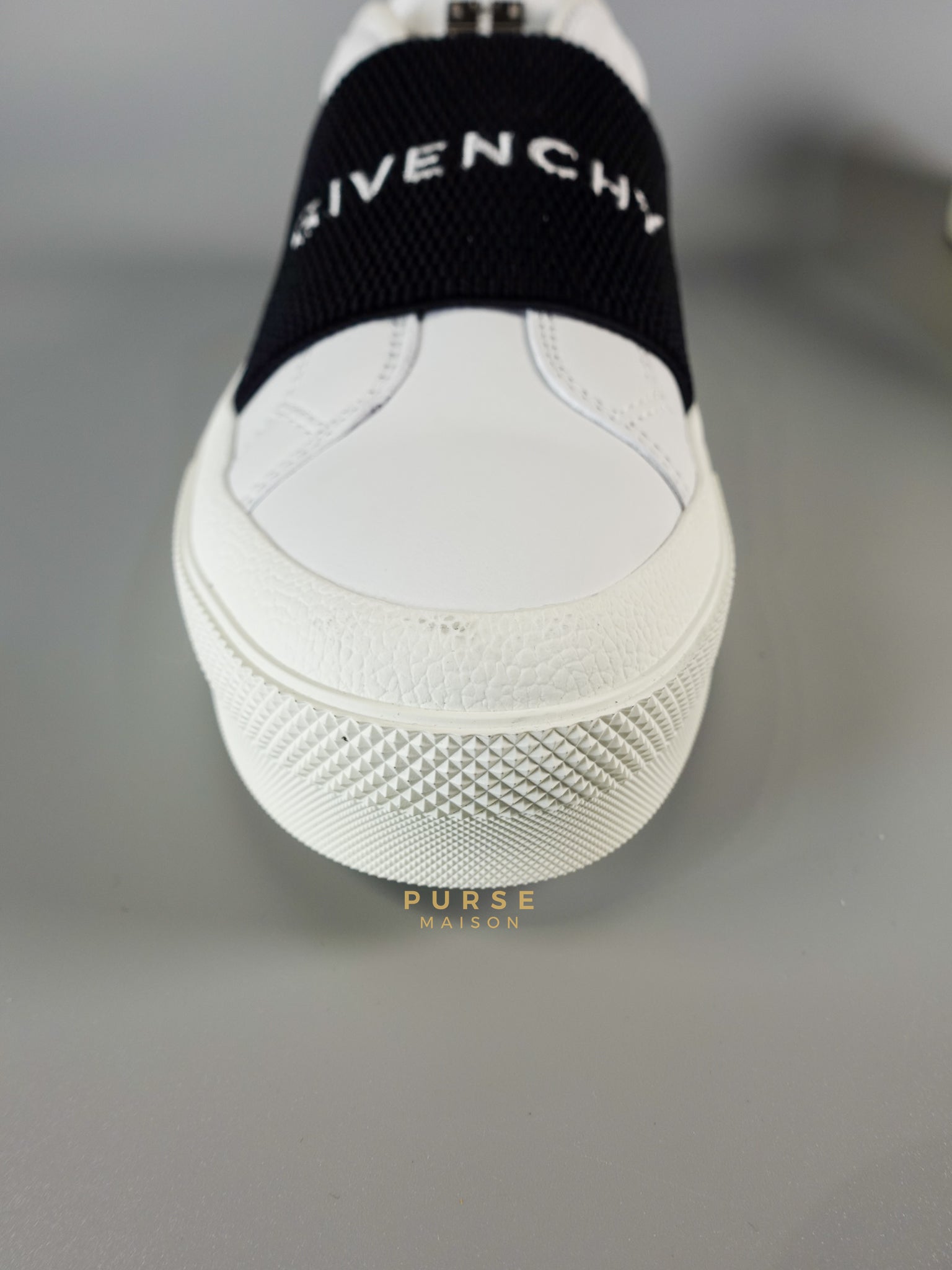 City Sneaker in White & Black Size 39 (25.5cm) | Purse Maison Luxury Bags Shop