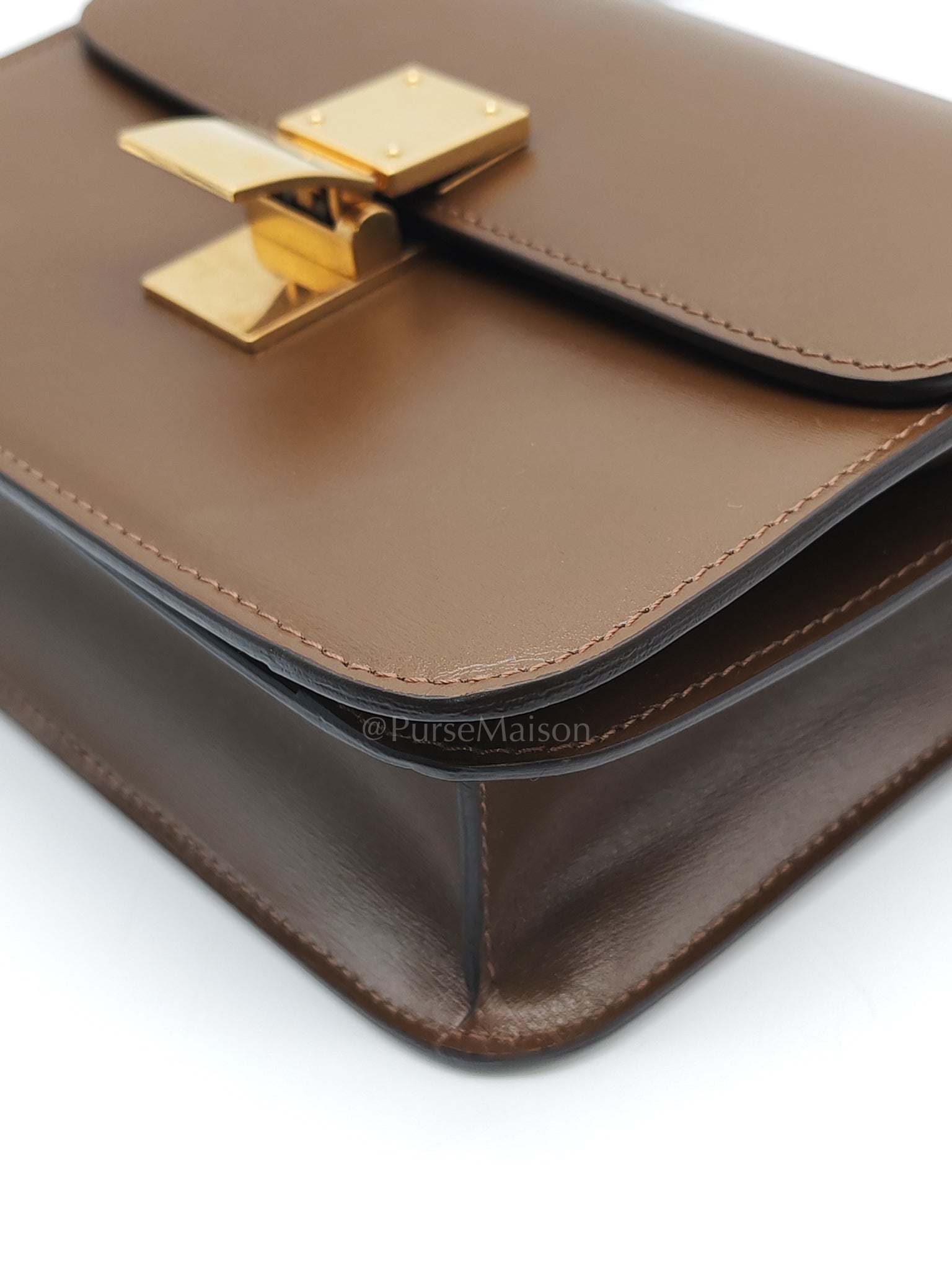 Classic Box in Brown Smooth Calfskin Leather Shoulder Bag | Purse Maison Luxury Bags Shop