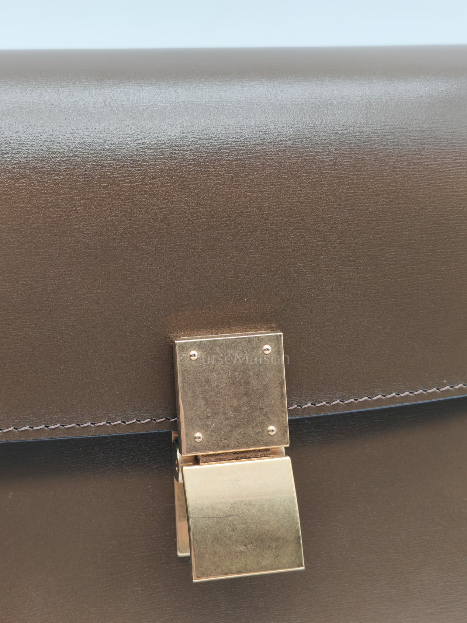 Classic Box in Brown Smooth Calfskin Leather Shoulder Bag | Purse Maison Luxury Bags Shop