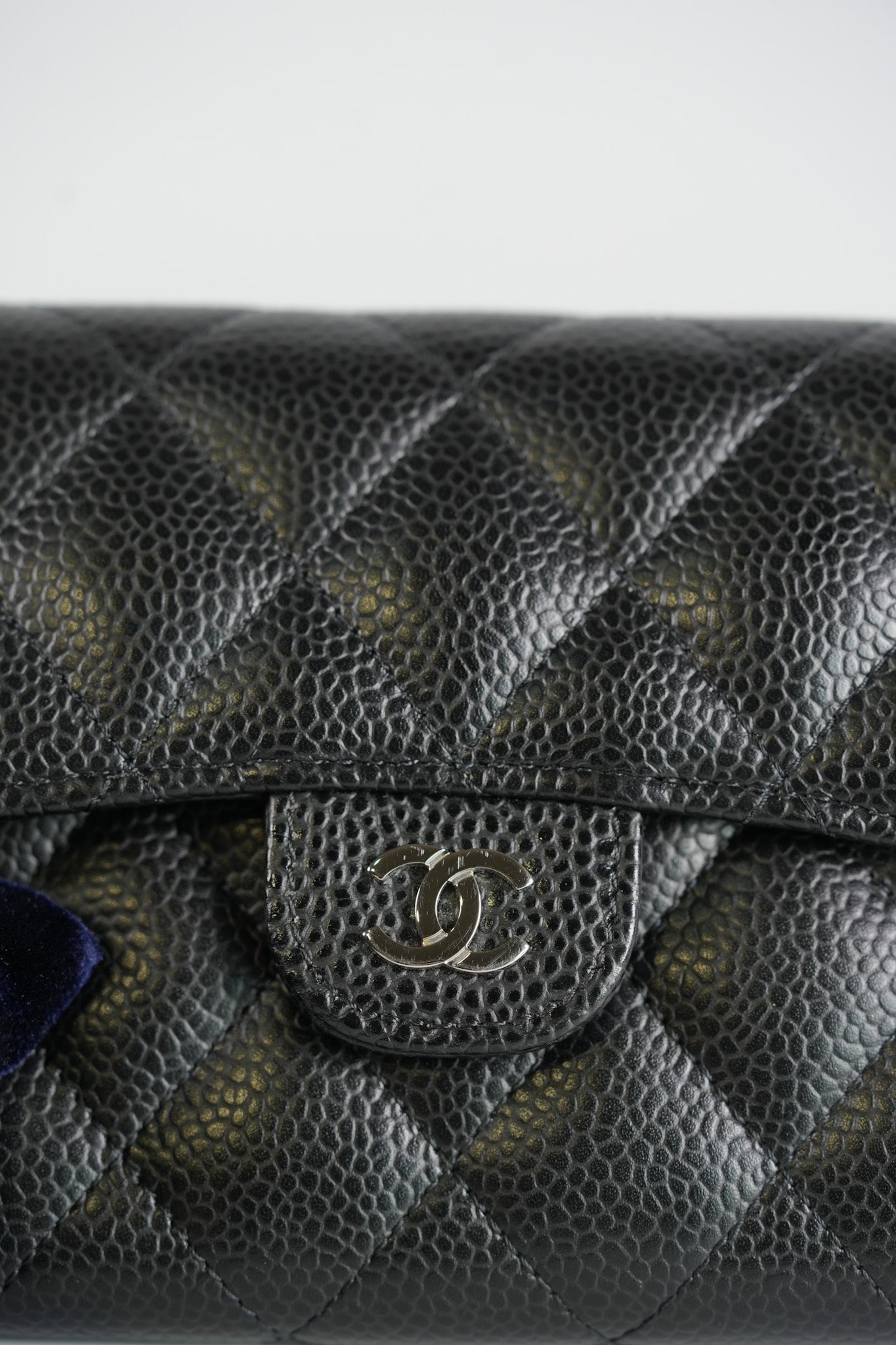 Classic Compact Wallet in Black Caviar Leather and Silver Hardware Series 31 | Purse Maison Luxury Bags Shop