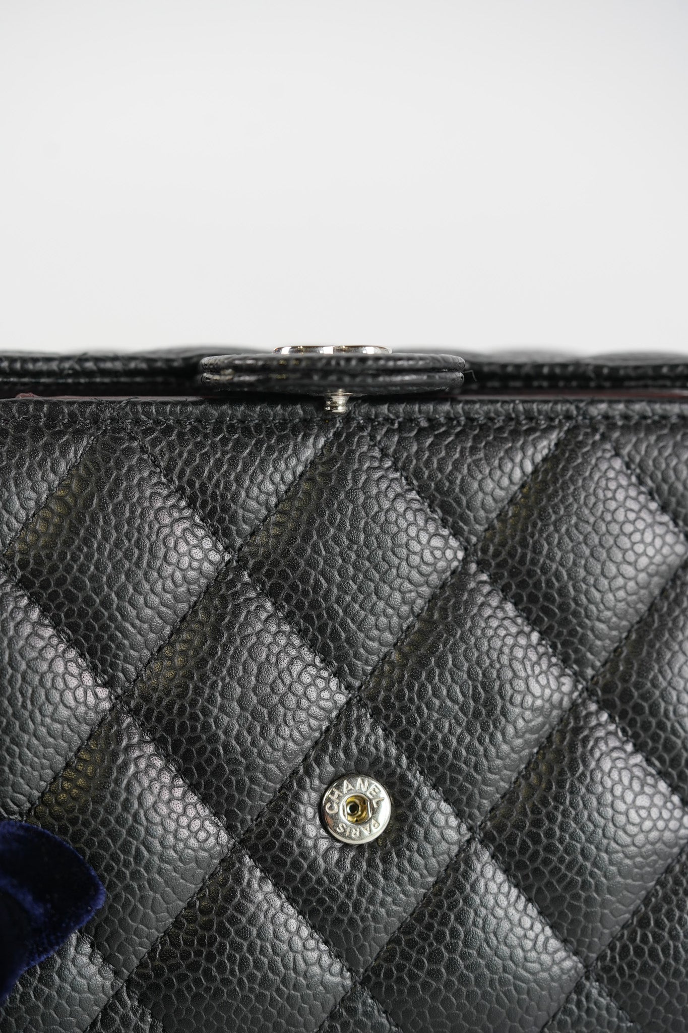 Classic Compact Wallet in Black Caviar Leather and Silver Hardware Series 31 | Purse Maison Luxury Bags Shop