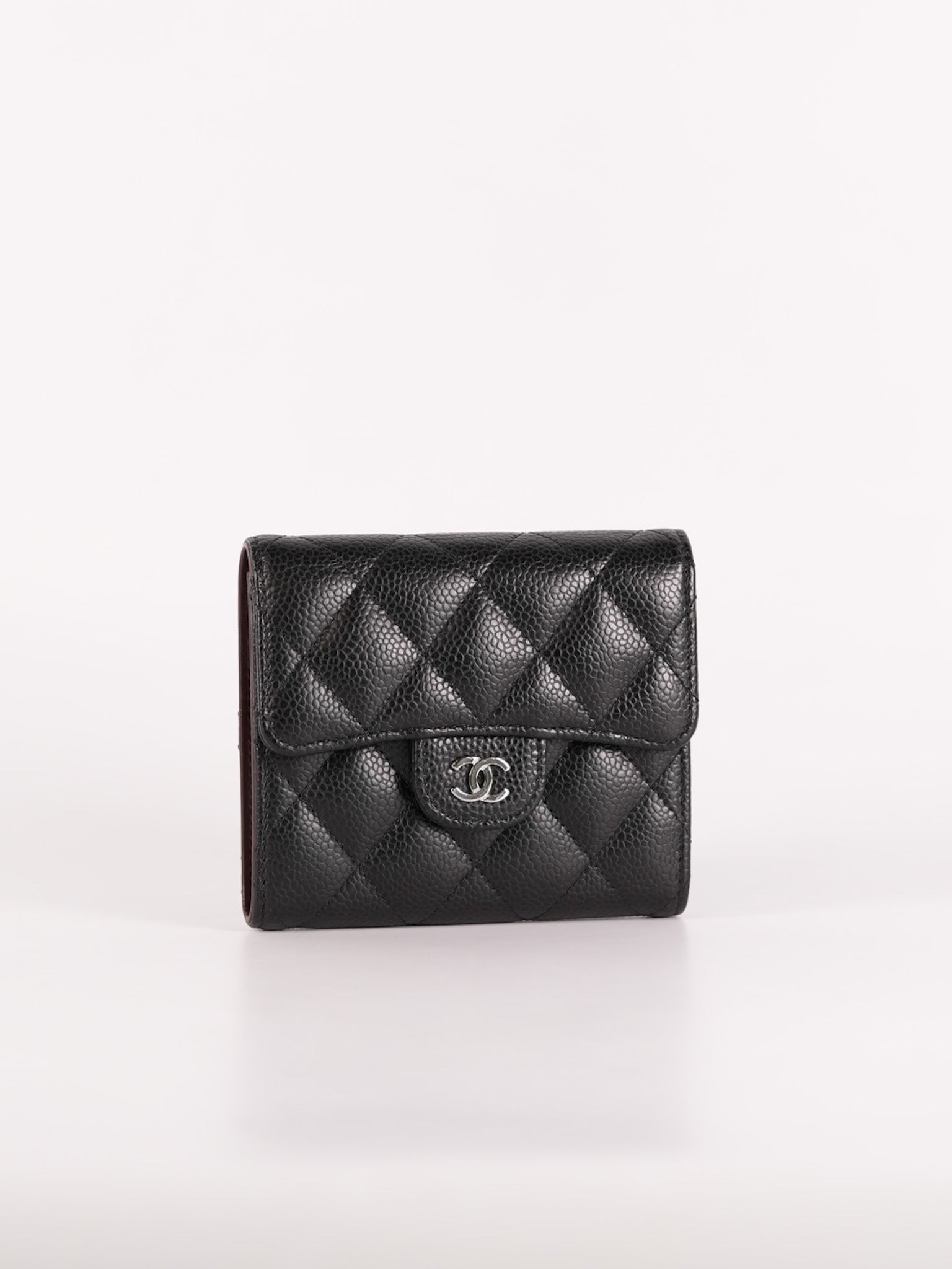 Classic Compact Wallet in Black Caviar Leather and Silver Hardware Series 31 | Purse Maison Luxury Bags Shop