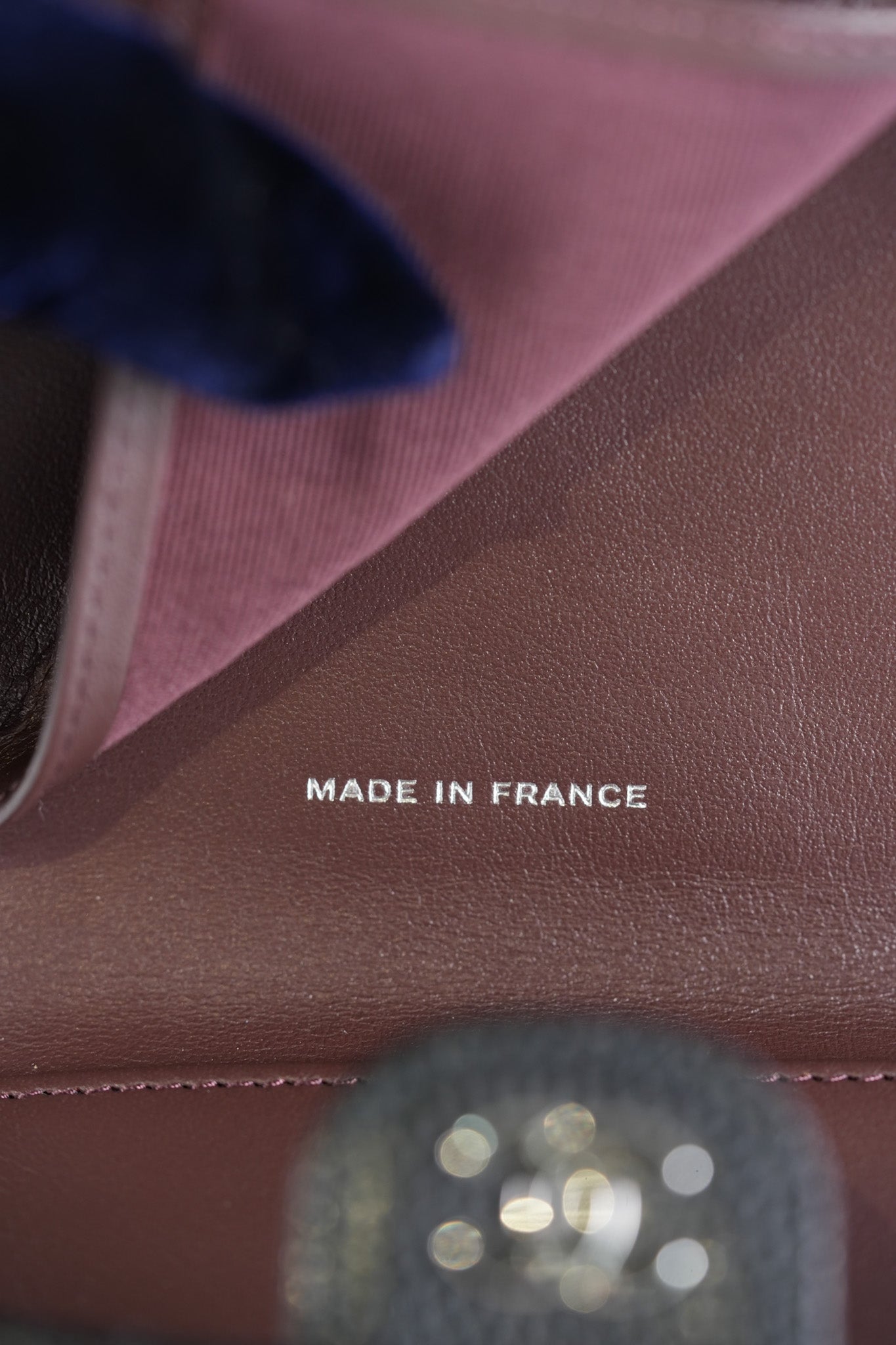 Classic Compact Wallet in Black Caviar Leather and Silver Hardware Series 31 | Purse Maison Luxury Bags Shop