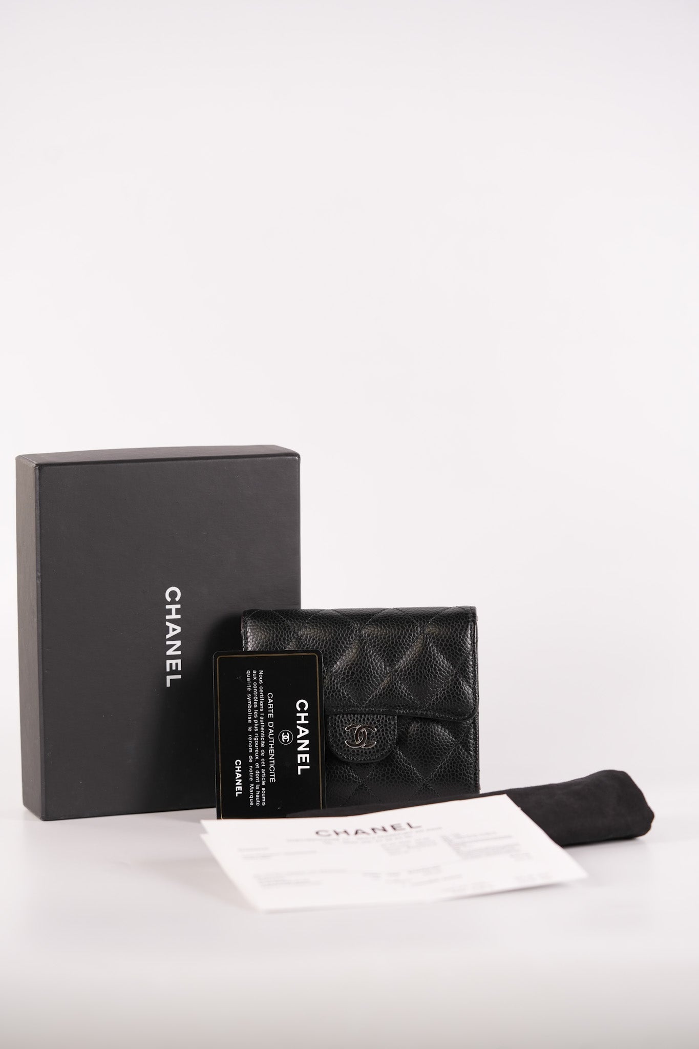 Classic Compact Wallet in Black Caviar Leather and Silver Hardware Series 31 | Purse Maison Luxury Bags Shop