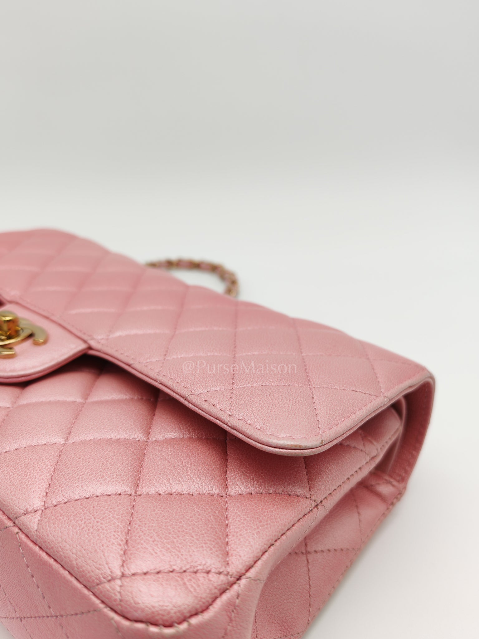 Classic Double Flap in Iridescent Pink Quilted Calfskin Leather and Gold Hardware (Microchip) | Purse Maison Luxury Bags Shop