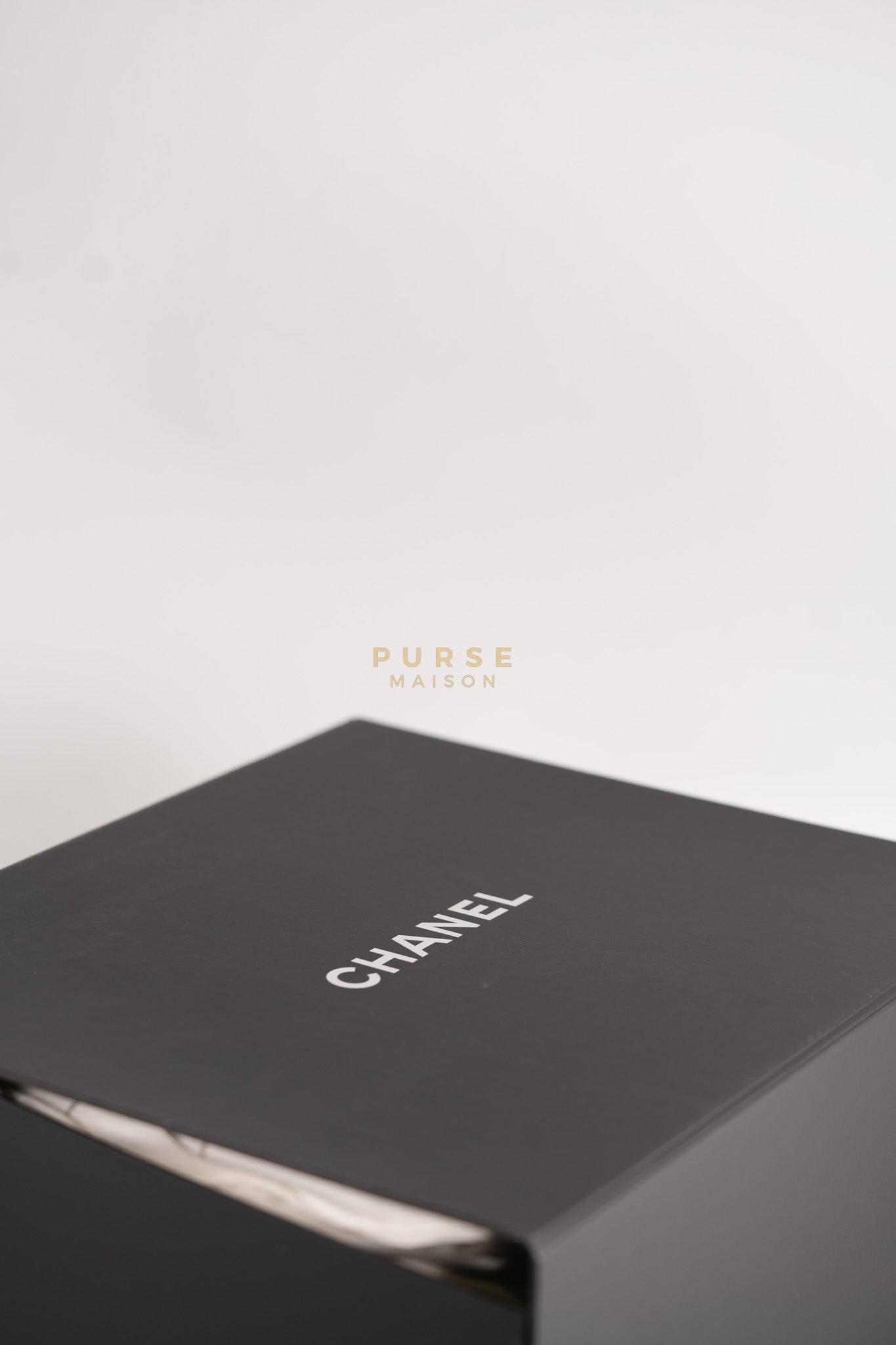 Classic Double Flap Jumbo In Black Caviar Leather & Gold Hardware Series 18 | Purse Maison Luxury Bags Shop