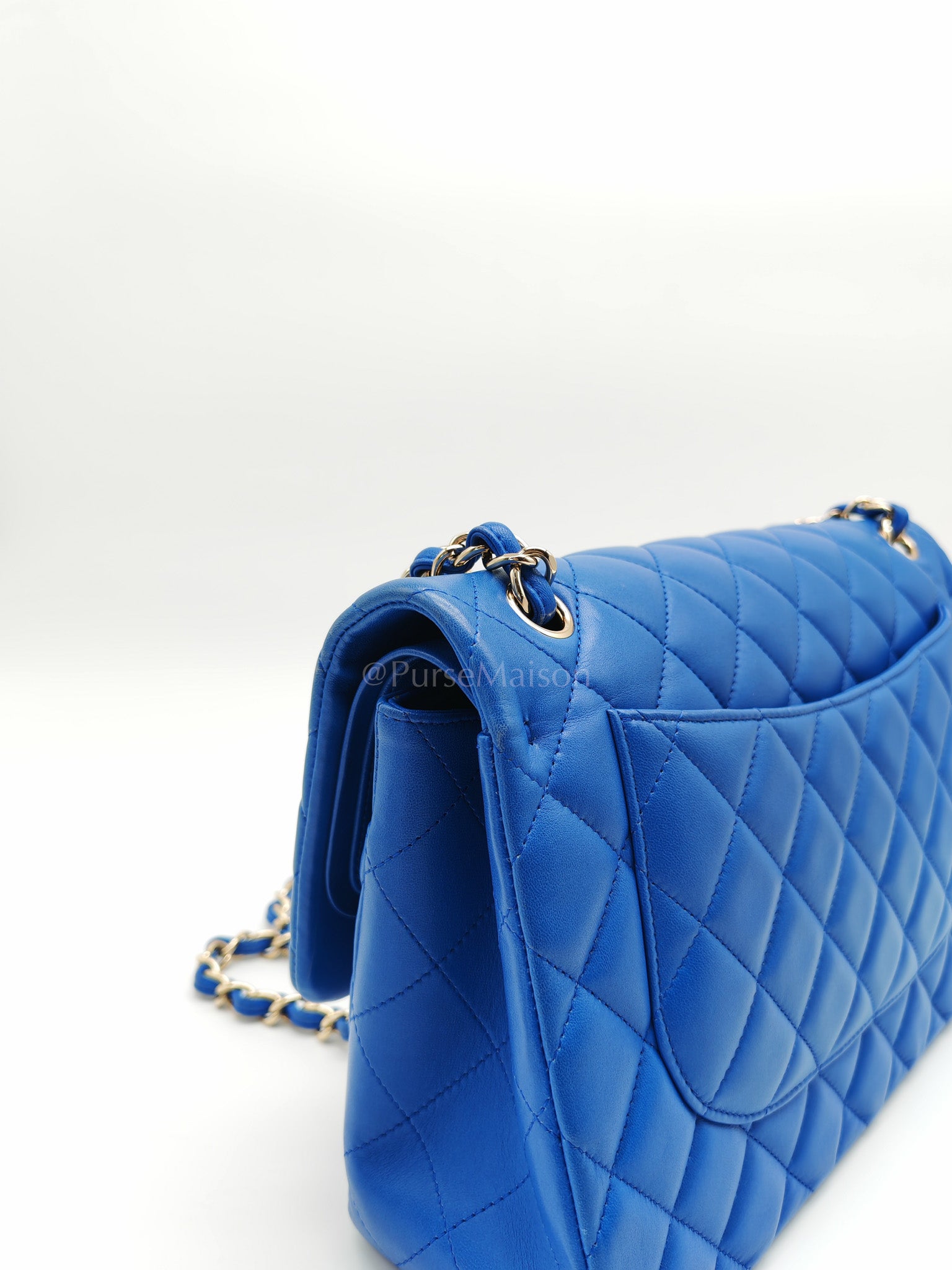 Classic Double Flap Jumbo in Royal Blue Quilted Lambskin Leather and Light Gold Hardware Series 21 | Purse Maison Luxury Bags Shop