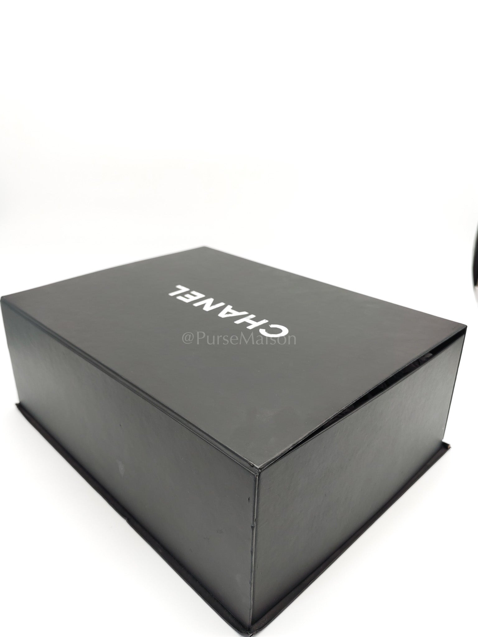 Classic Double Flap Jumbo in Royal Blue Quilted Lambskin Leather and Light Gold Hardware Series 21 | Purse Maison Luxury Bags Shop