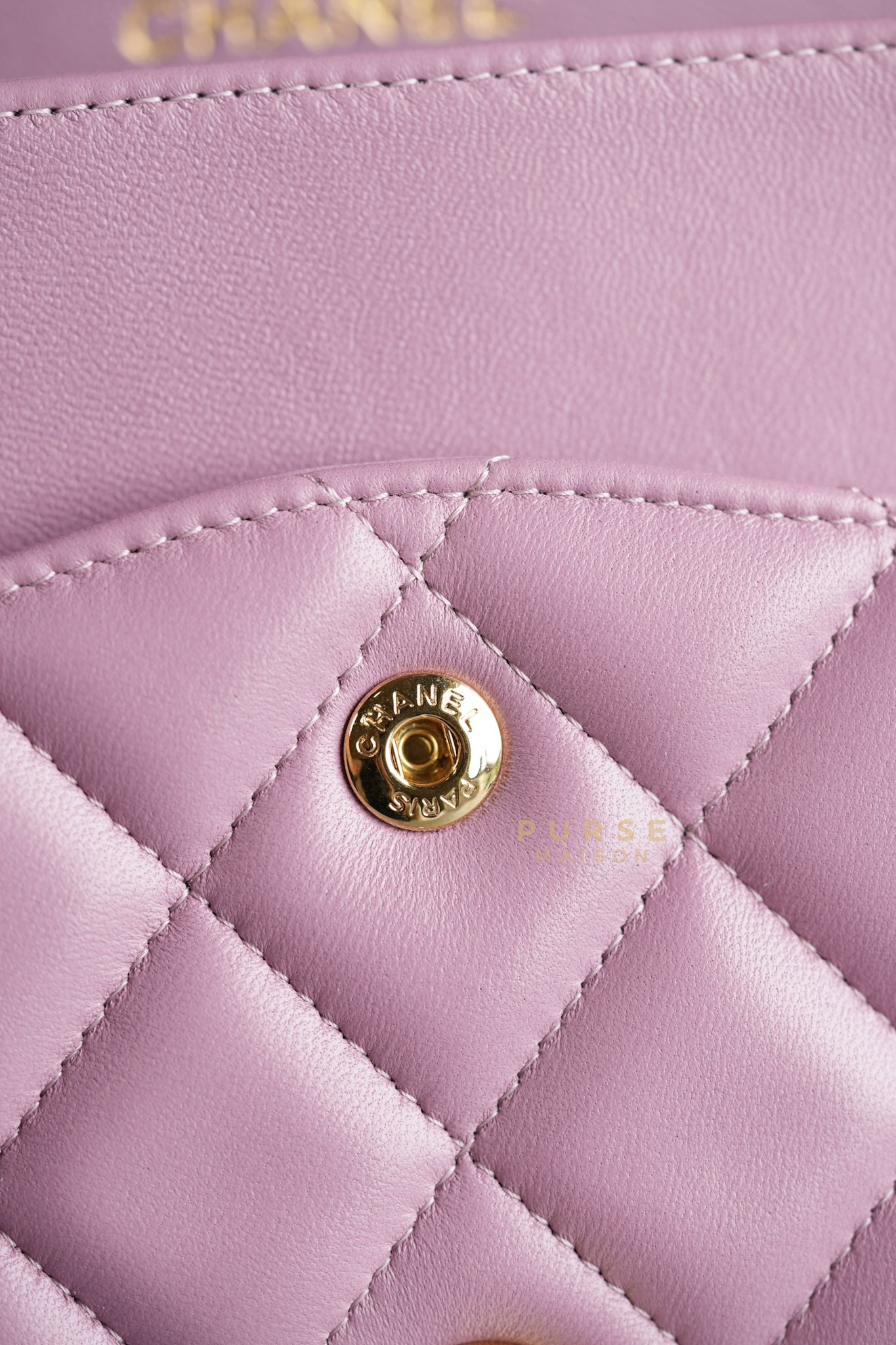 Classic Double Flap Jumbo Mauve Lambskin Leather and Gold Hardware Series 21 | Purse Maison Luxury Bags Shop