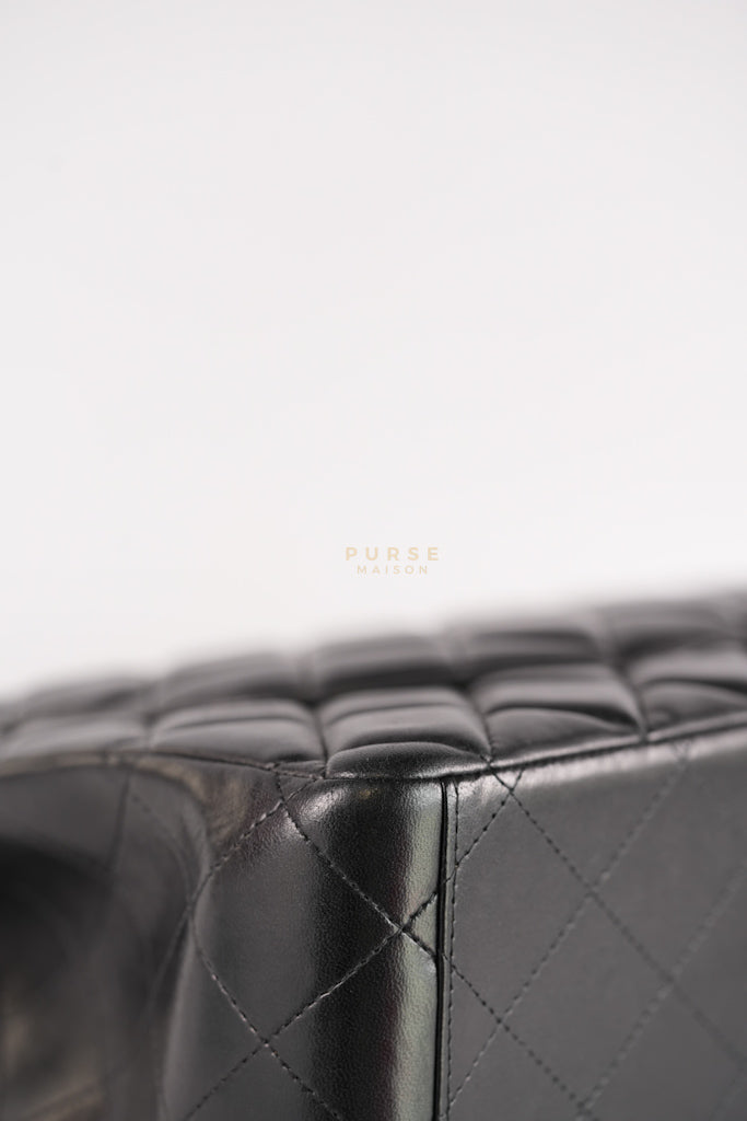 Classic Double Flap Maxi in Black Lambskin Leather and Gold Hardware Series 14 | Purse Maison Luxury Bags Shop