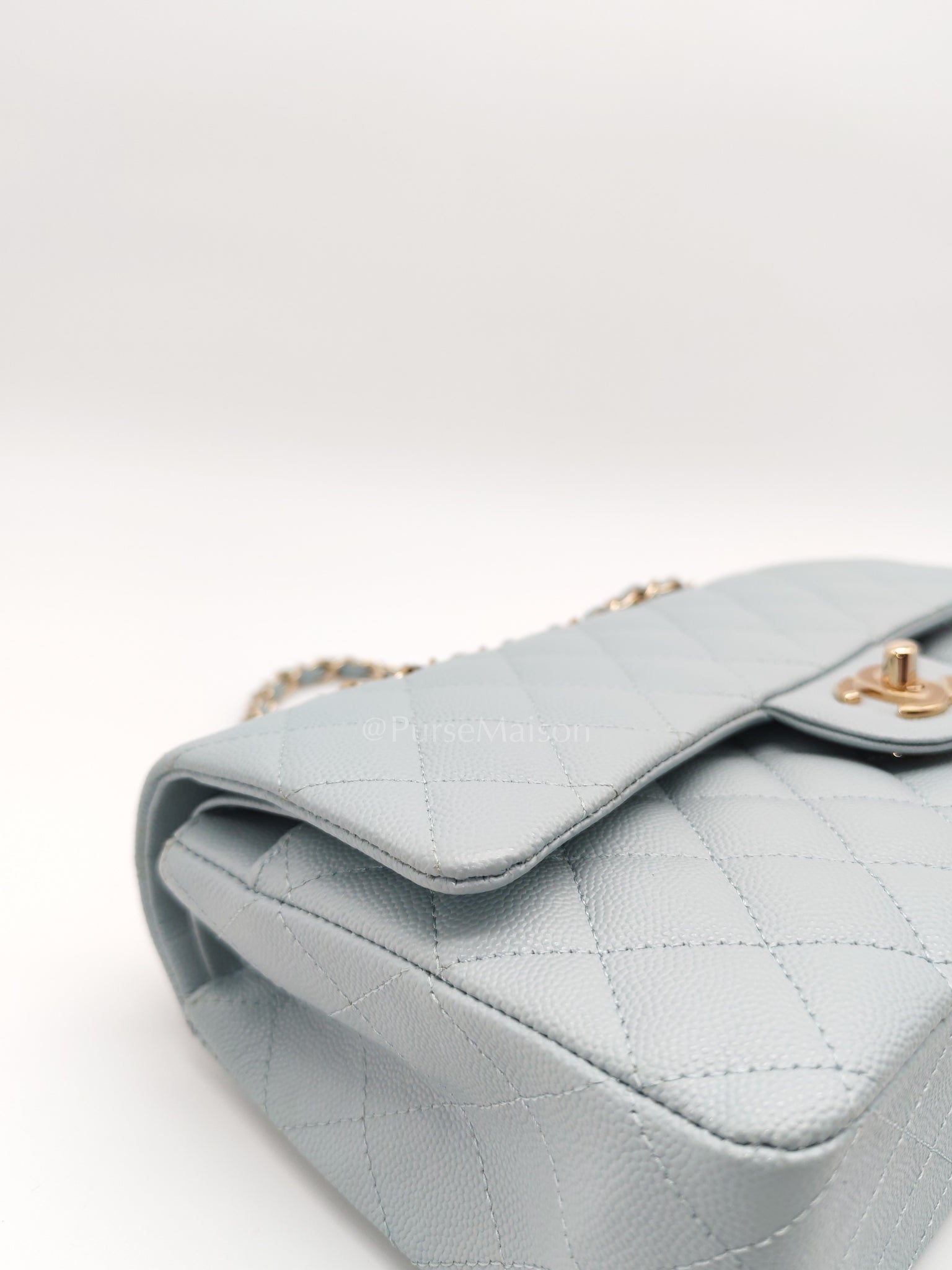 Classic Double Flap Medium Blue Gray in Caviar Leather and Light Gold Hardware (Microchip) | Purse Maison Luxury Bags Shop