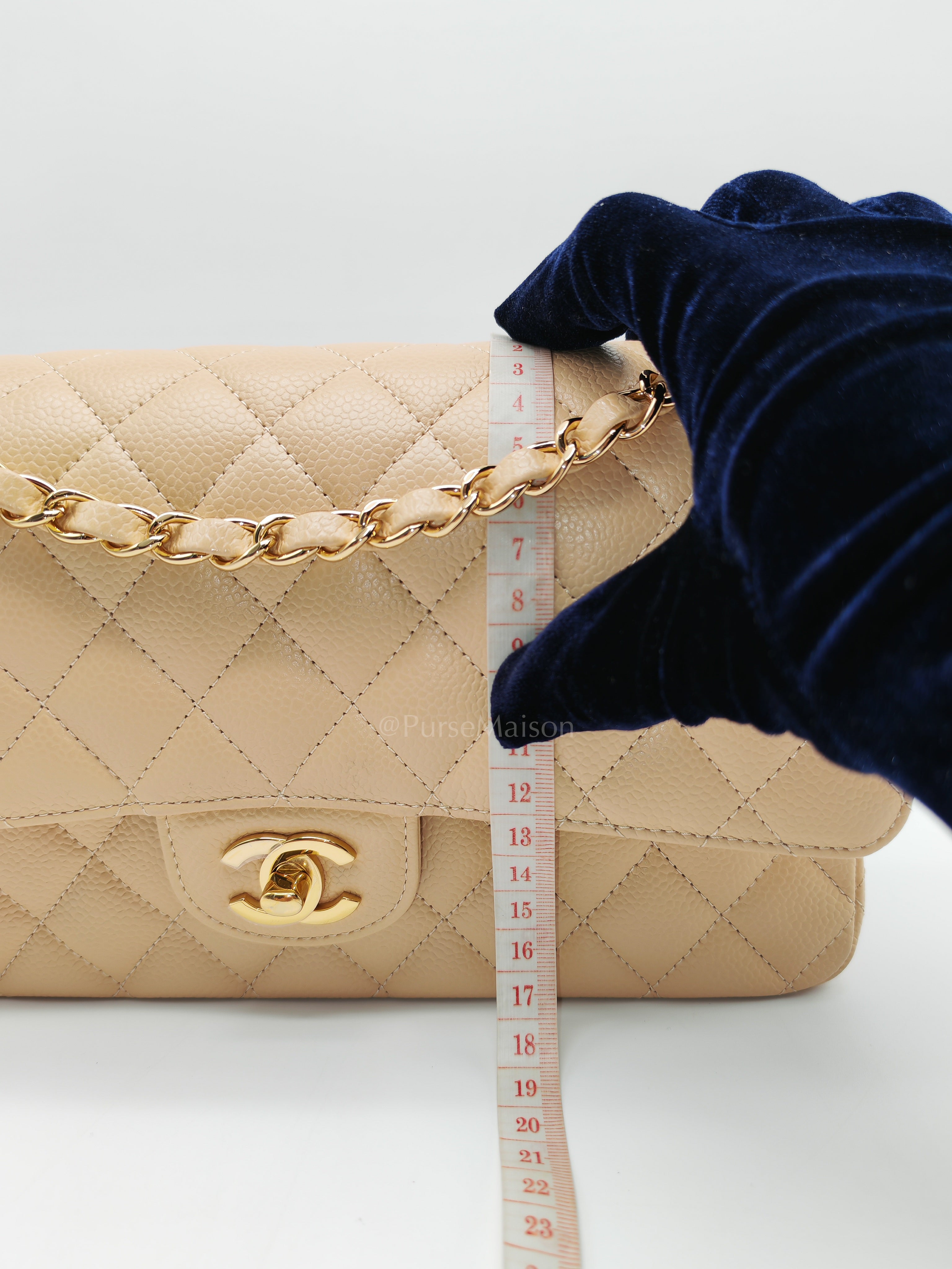 Classic Double Flap Medium in Beige Caviar Leather and Gold Hardware (Microchip) | Purse Maison Luxury Bags Shop