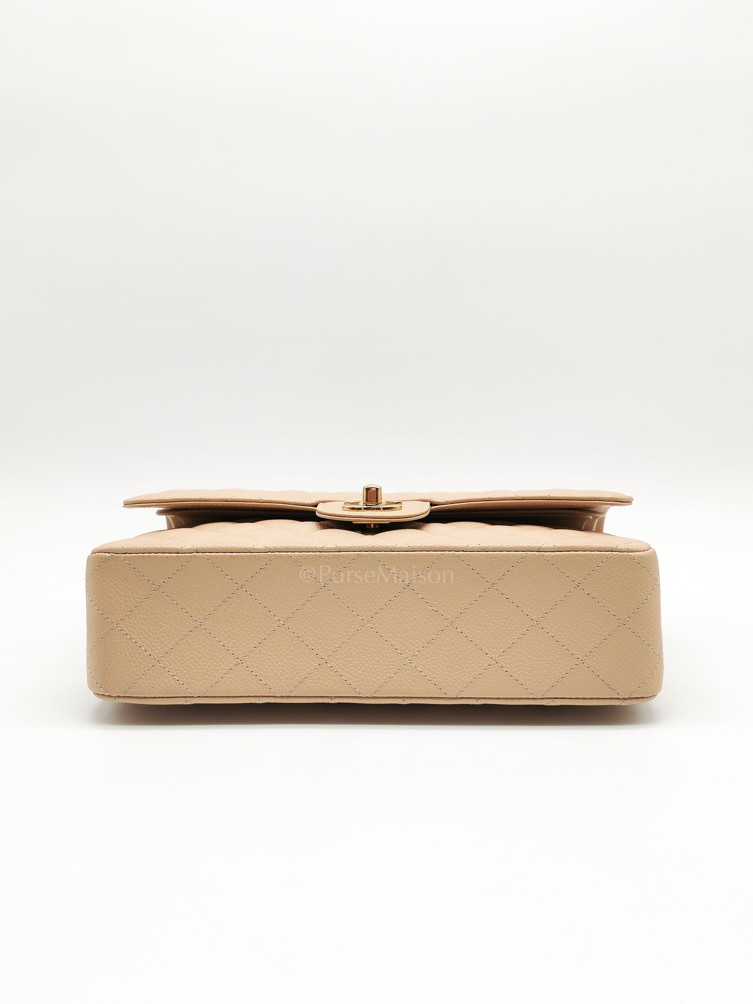 Classic Double Flap Medium in Beige Caviar Leather and Gold Hardware (Microchip) | Purse Maison Luxury Bags Shop