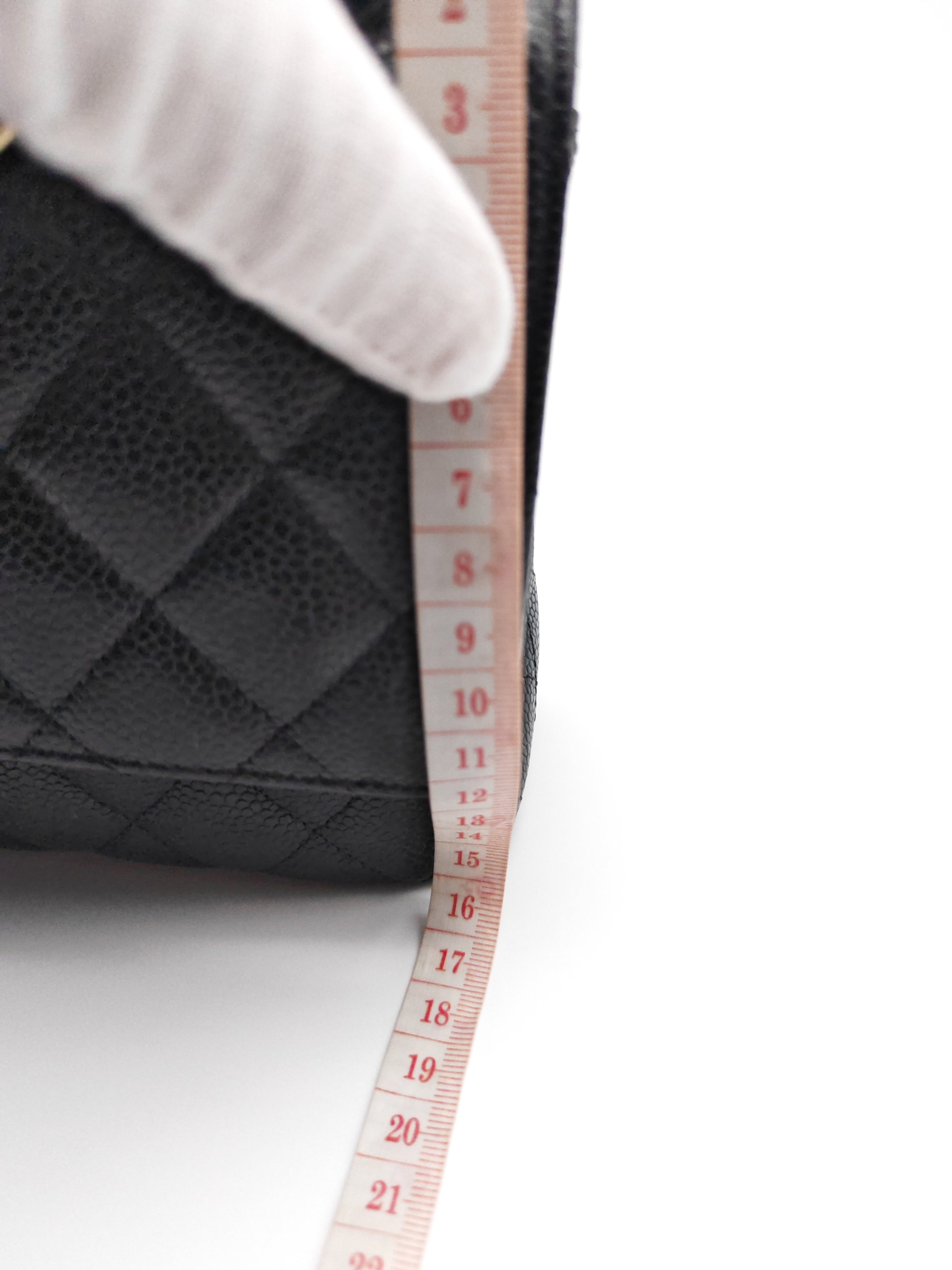 Classic Double Flap Medium in Black Caviar Leather and Gold Hardware(Microchip) | Purse Maison Luxury Bags Shop