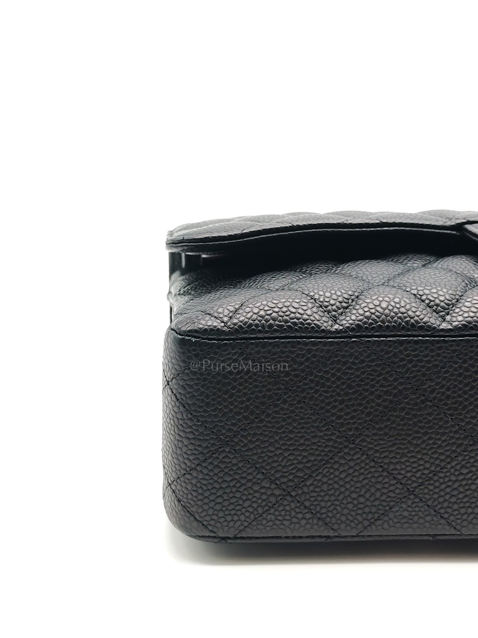 Classic Double Flap Medium in Black Quilted Caviar Leather and Gold Hardware Series 28 | Purse Maison Luxury Bags Shop