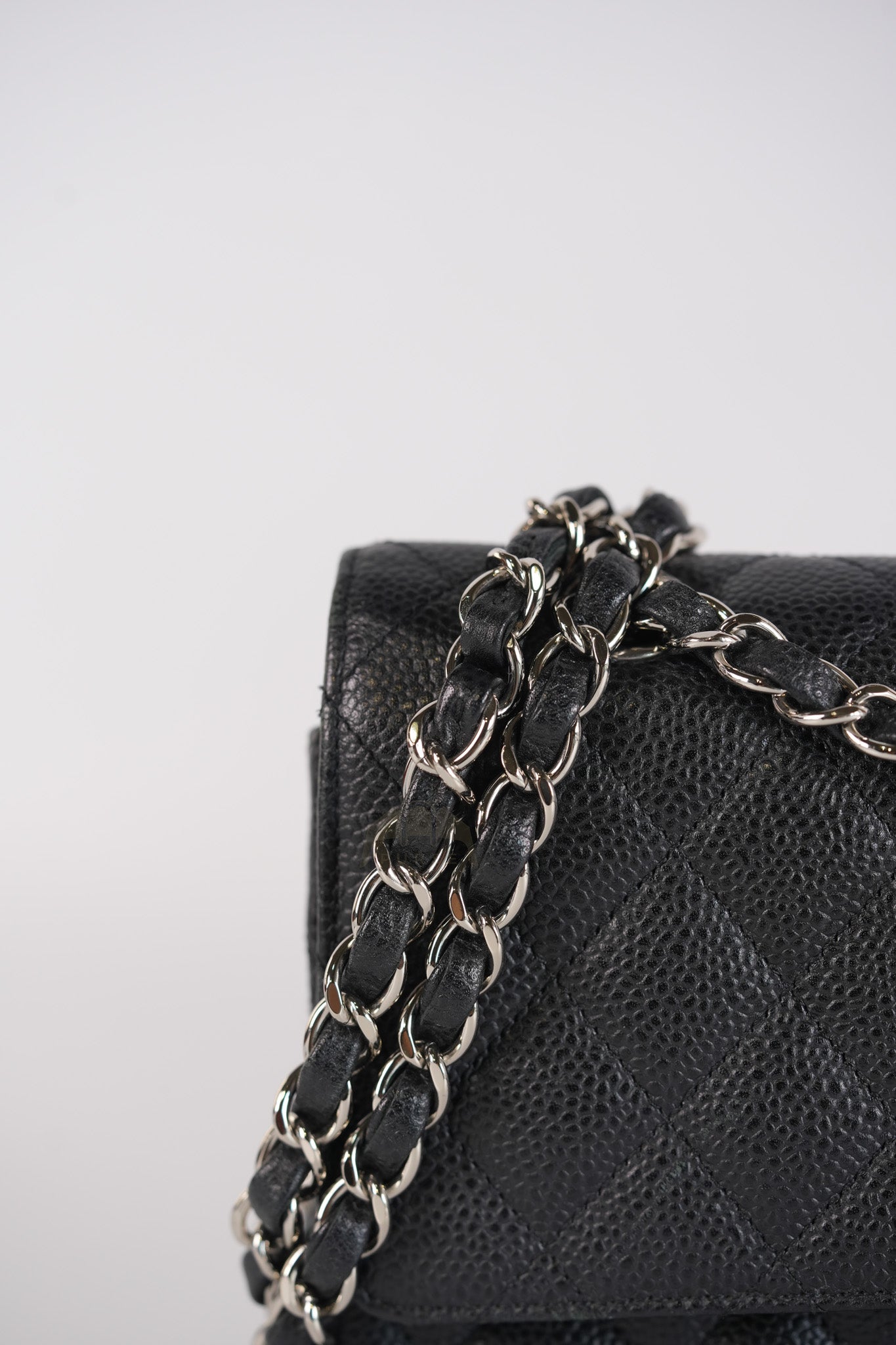 Classic Double Flap Medium in Black Quilted Caviar Leather and Silver Hardware Series 17 | Purse Maison Luxury Bags Shop