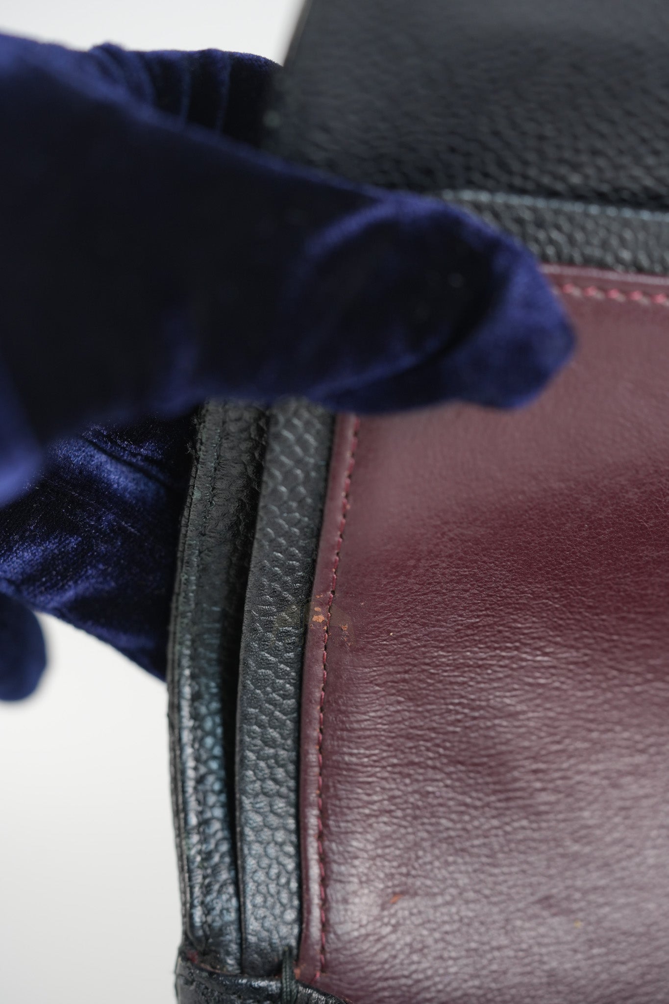 Classic Double Flap Medium in Black Quilted Caviar Leather and Silver Hardware Series 17 | Purse Maison Luxury Bags Shop