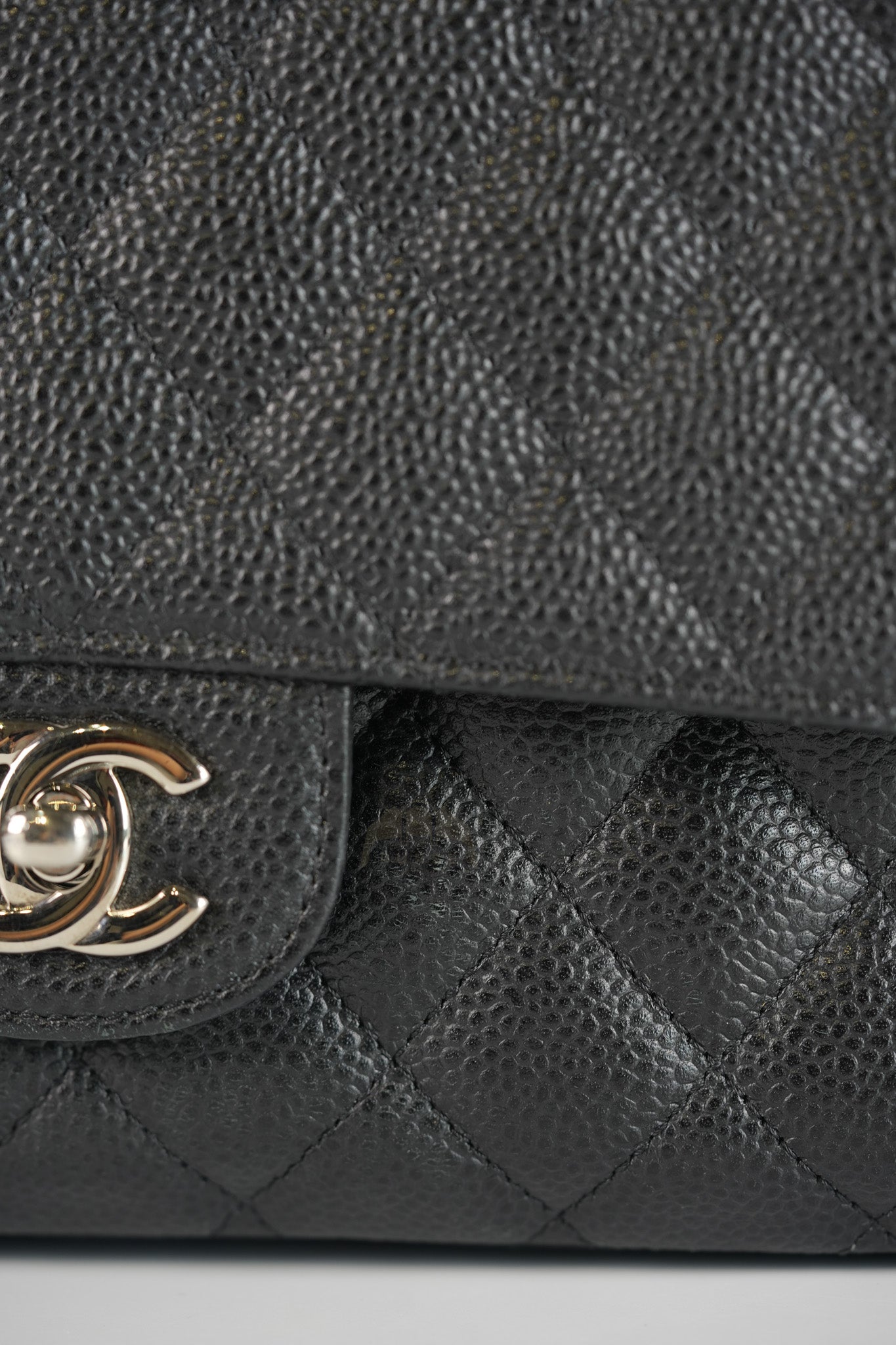 Classic Double Flap Medium in Black Quilted Caviar Leather and Silver Hardware Series 17 | Purse Maison Luxury Bags Shop