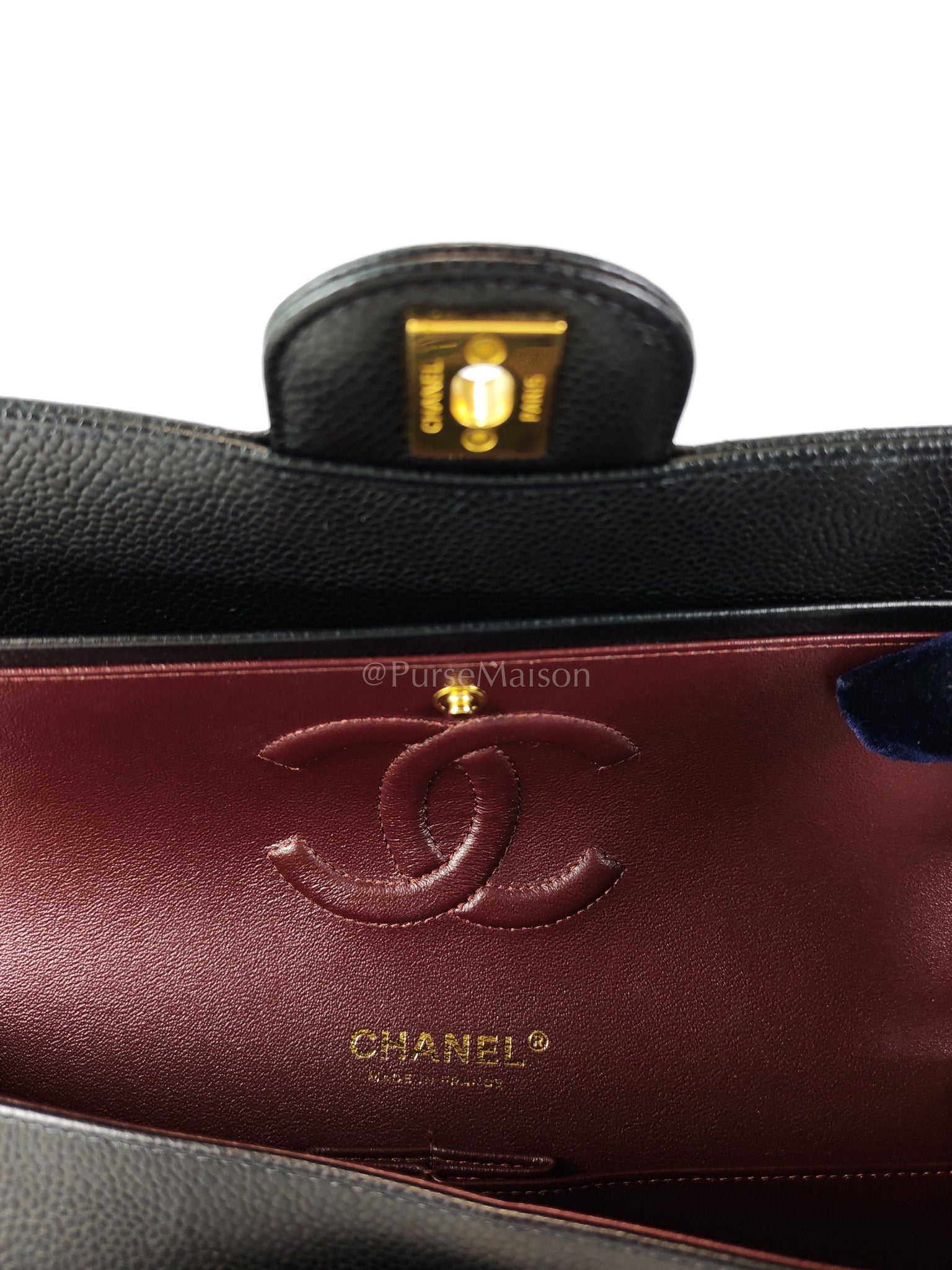 Classic Double Flap Medium in Caviar Leather and Gold Hardware (Microchip) | Purse Maison Luxury Bags Shop