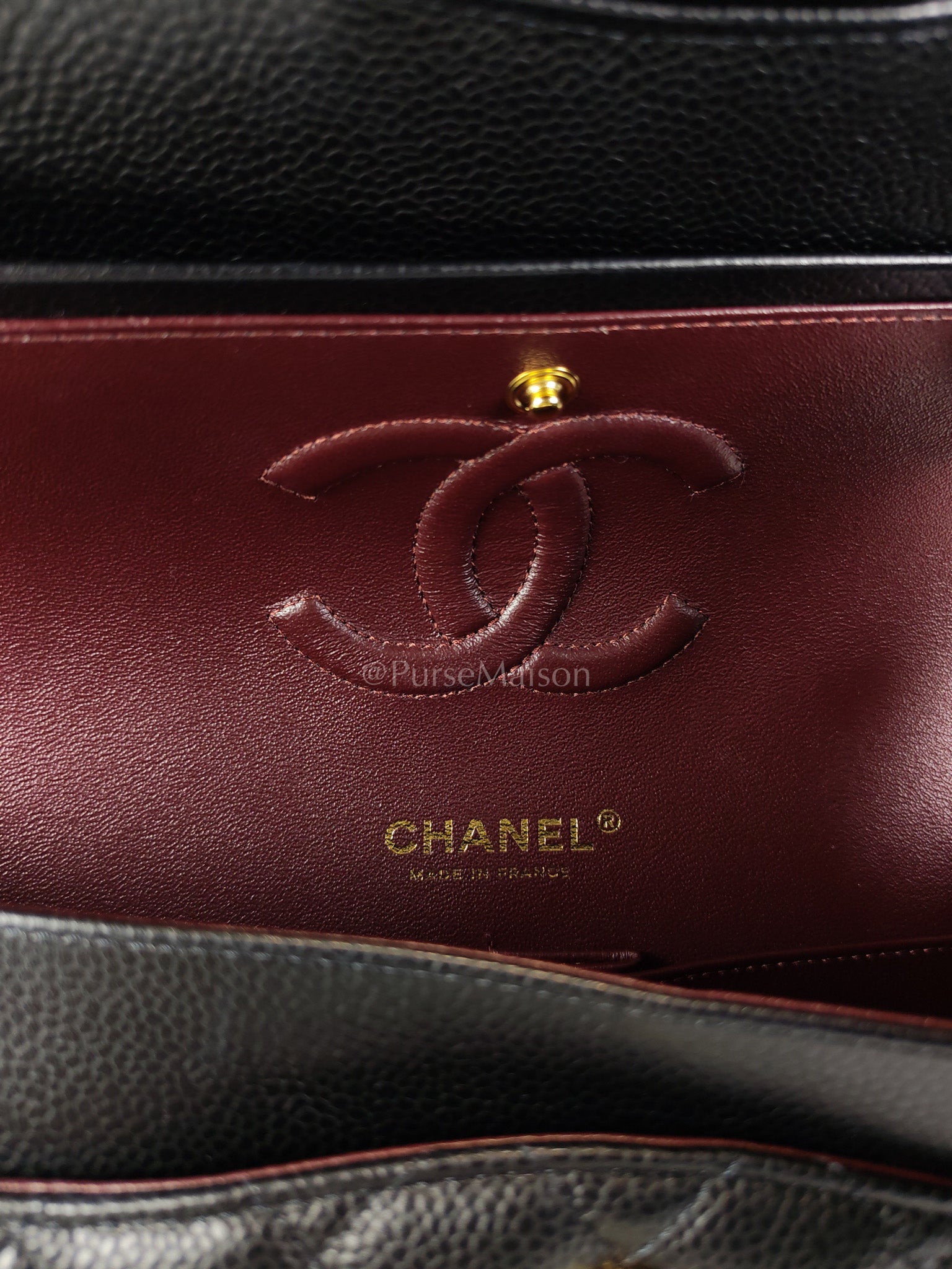 Classic Double Flap Medium in Caviar Leather and Gold Hardware (Microchip) | Purse Maison Luxury Bags Shop