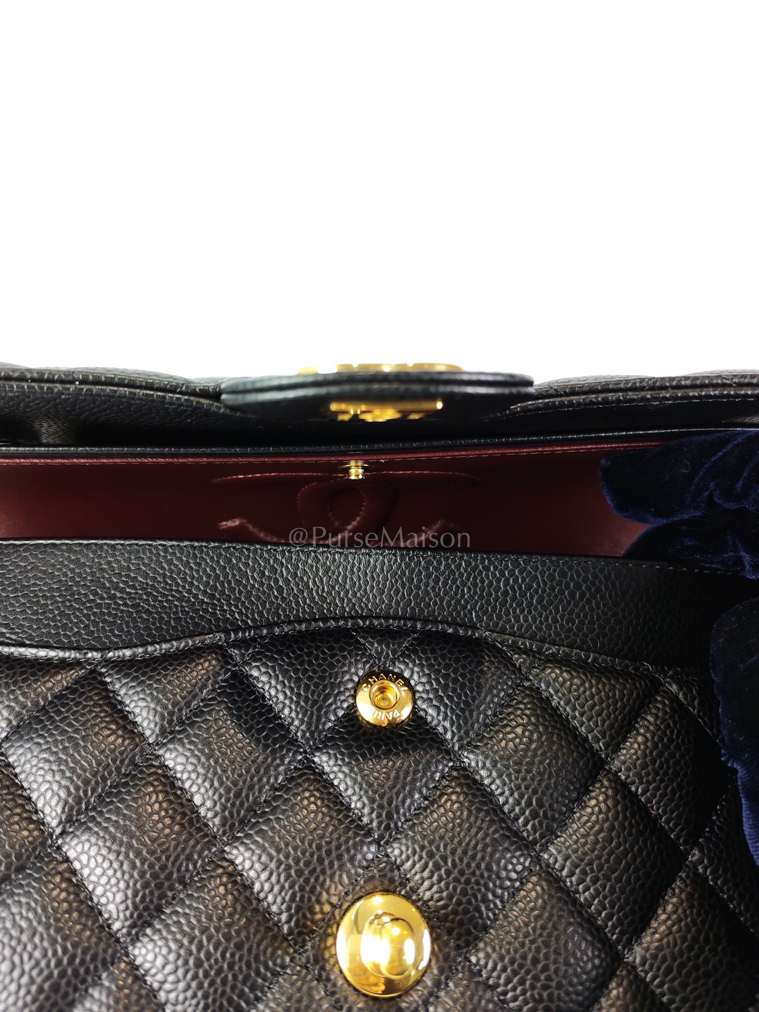 Classic Double Flap Medium in Caviar Leather and Gold Hardware (Microchip) | Purse Maison Luxury Bags Shop