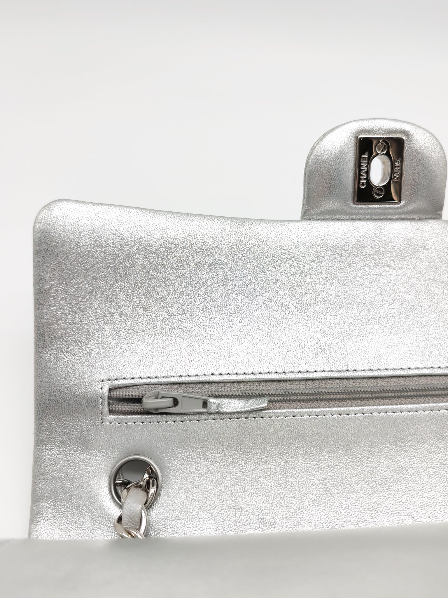 Classic Double Flap Medium in Metallic Silver and Silver Hardware (Microchip) | Purse Maison Luxury Bags Shop