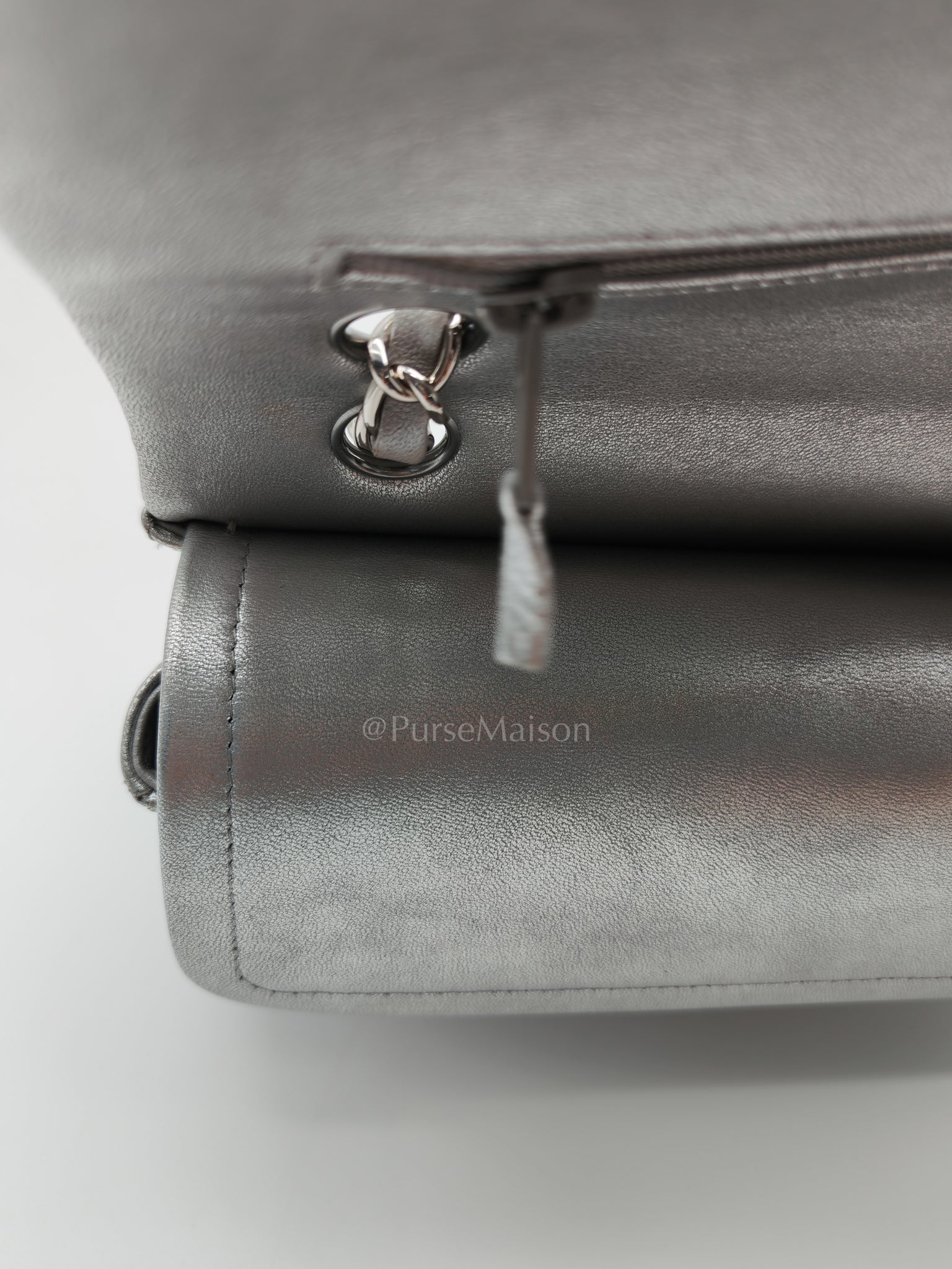 Classic Double Flap Medium in Metallic Silver and Silver Hardware (Microchip) | Purse Maison Luxury Bags Shop