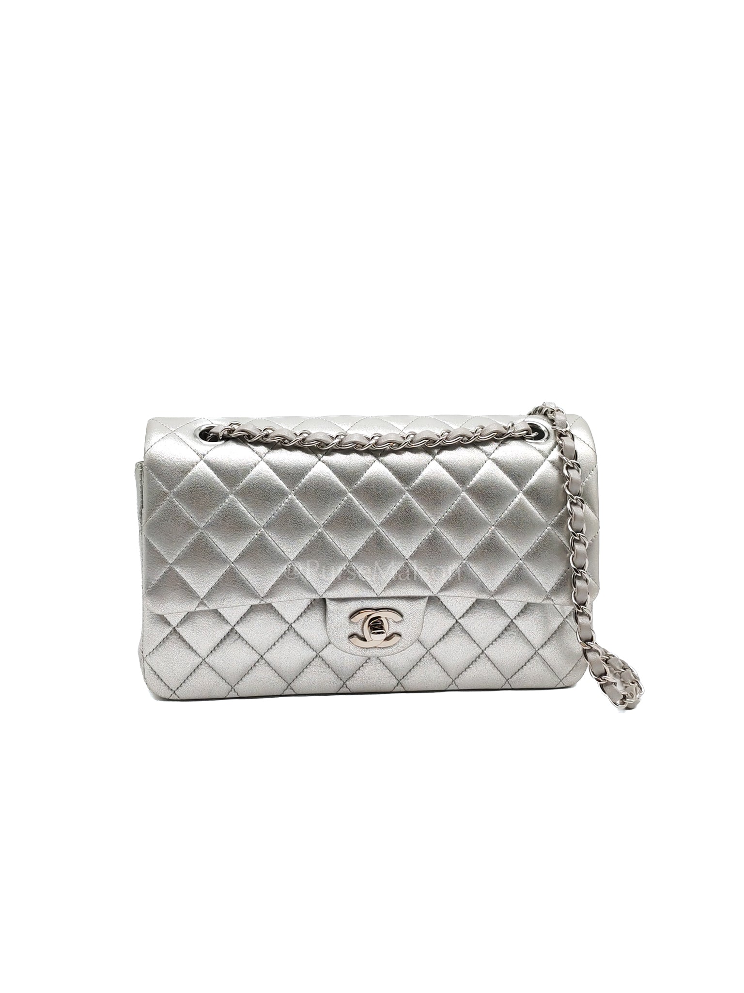 Classic Double Flap Medium in Metallic Silver and Silver Hardware (Microchip) | Purse Maison Luxury Bags Shop