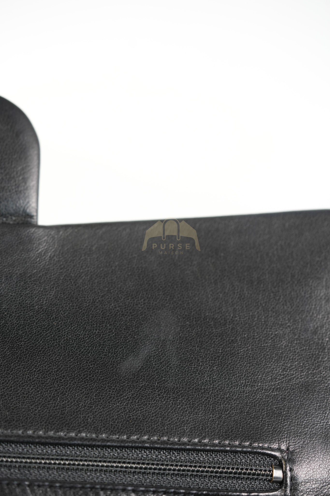 Classic Double Flap Medium Vintage in Lambskin Quilted Leather and Gold Hardware Series 1 | Purse Maison Luxury Bags Shop