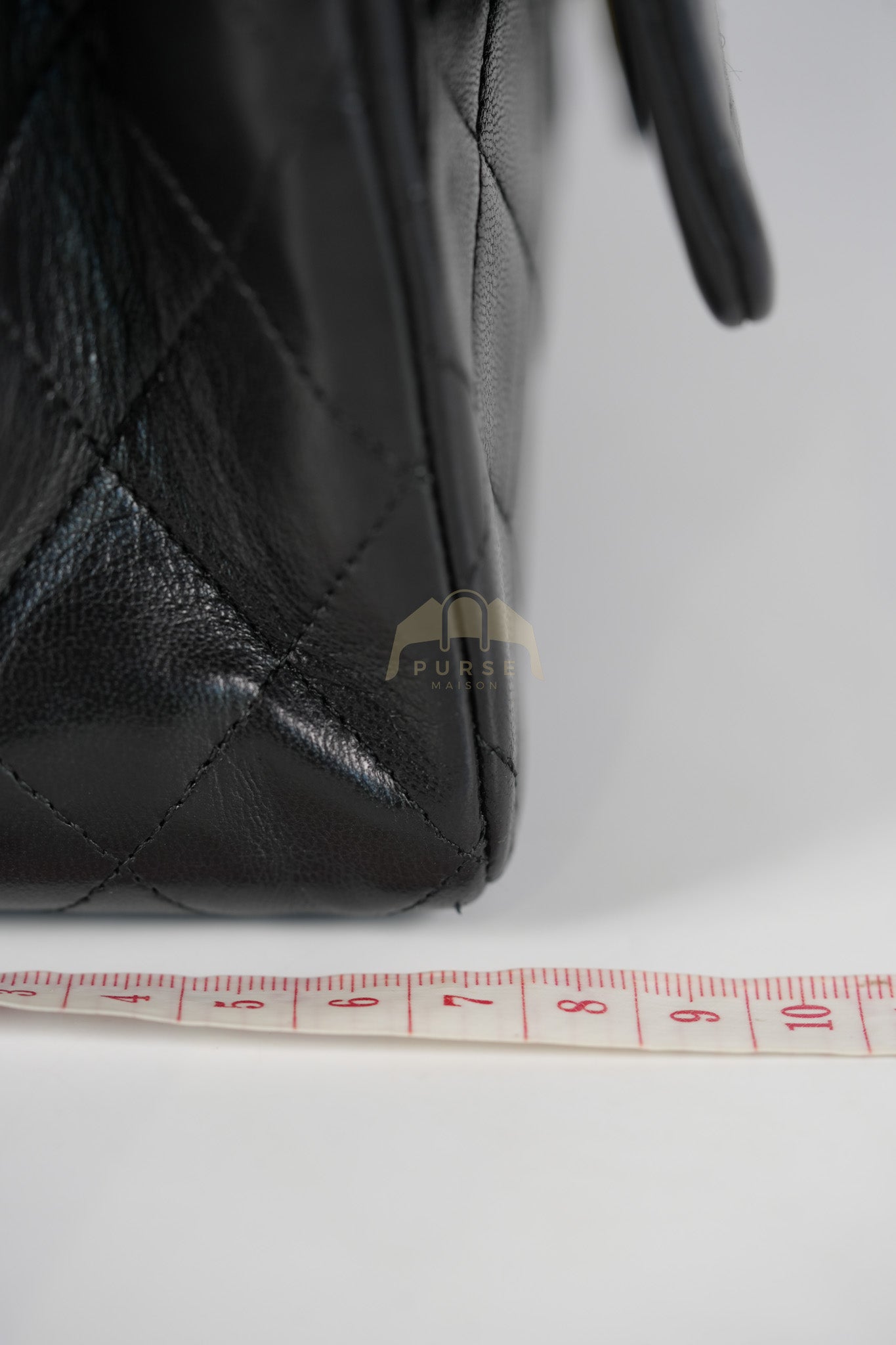 Classic Double Flap Medium Vintage in Lambskin Quilted Leather and Gold Hardware Series 1 | Purse Maison Luxury Bags Shop