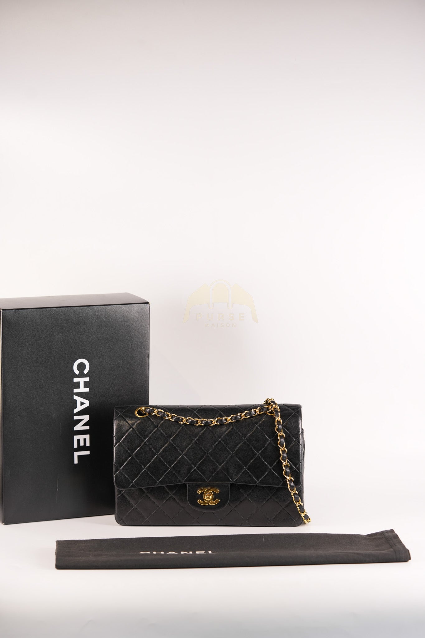 Classic Double Flap Medium Vintage in Lambskin Quilted Leather and Gold Hardware Series 1 | Purse Maison Luxury Bags Shop