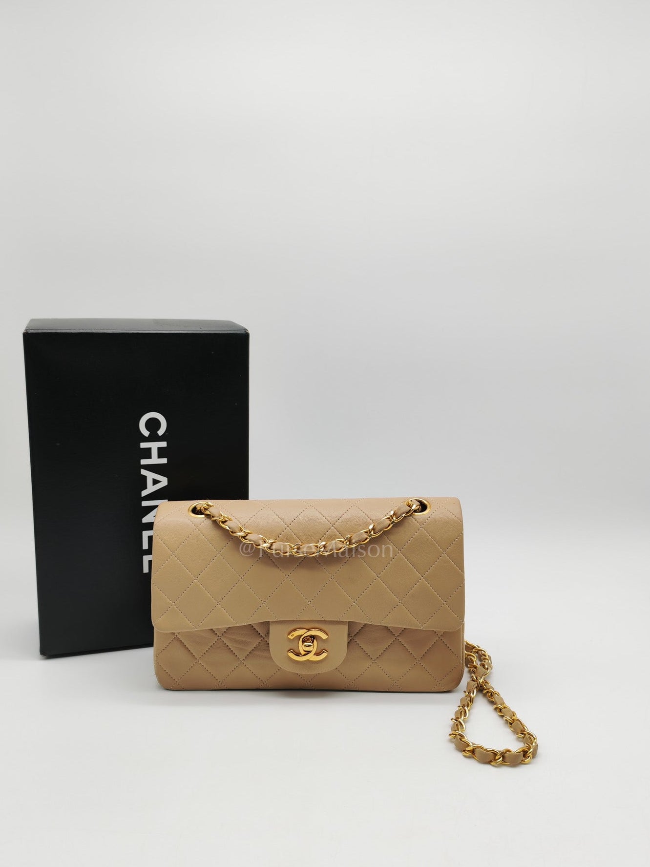 Classic Double Flap Small in Beige Lambskin Leather & Gold Hardware Series 1 | Purse Maison Luxury Bags Shop