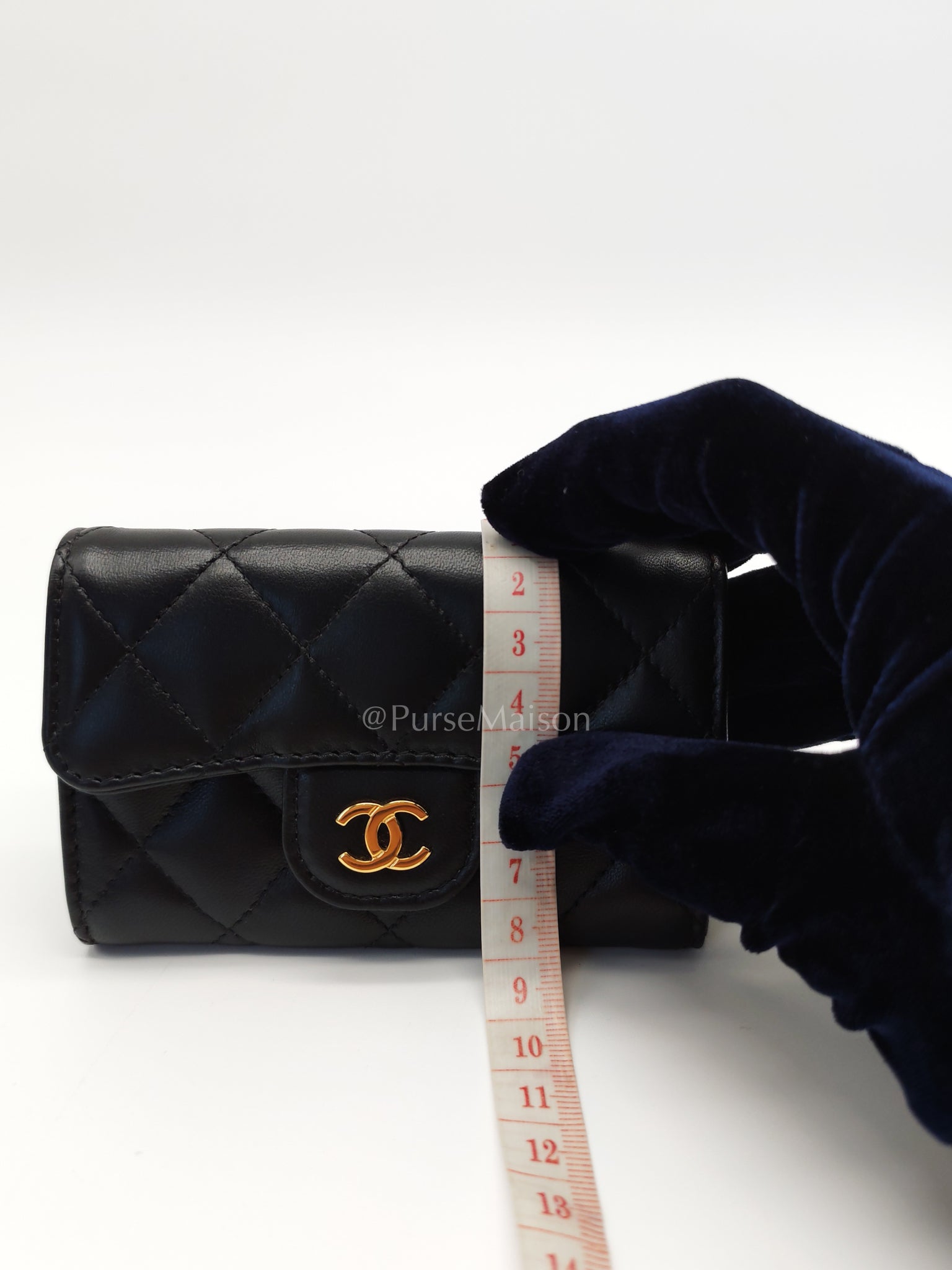 Classic Flap Card Holder Black Lambskin Leather in Gold Hardware (Microchip) | Purse Maison Luxury Bags Shop