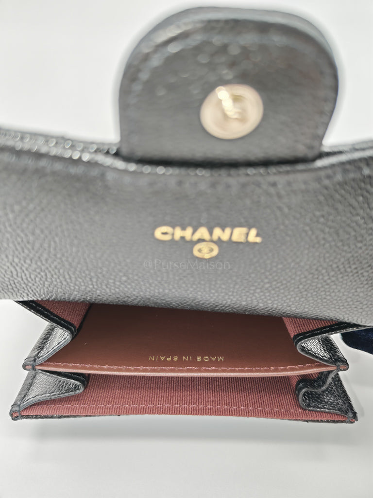 Classic Flap Card Holder Double Compartment in Black Quilted Caviar Leather and Silver Hardware (Microchip) | Purse Maison Luxury Bags Shop