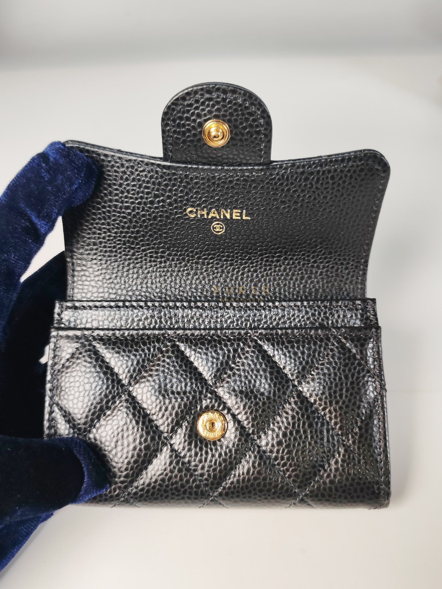 Classic Flap Card Holder in Black Caviar Leather and Gold Hardware (Microchip) | Purse Maison Luxury Bags Shop