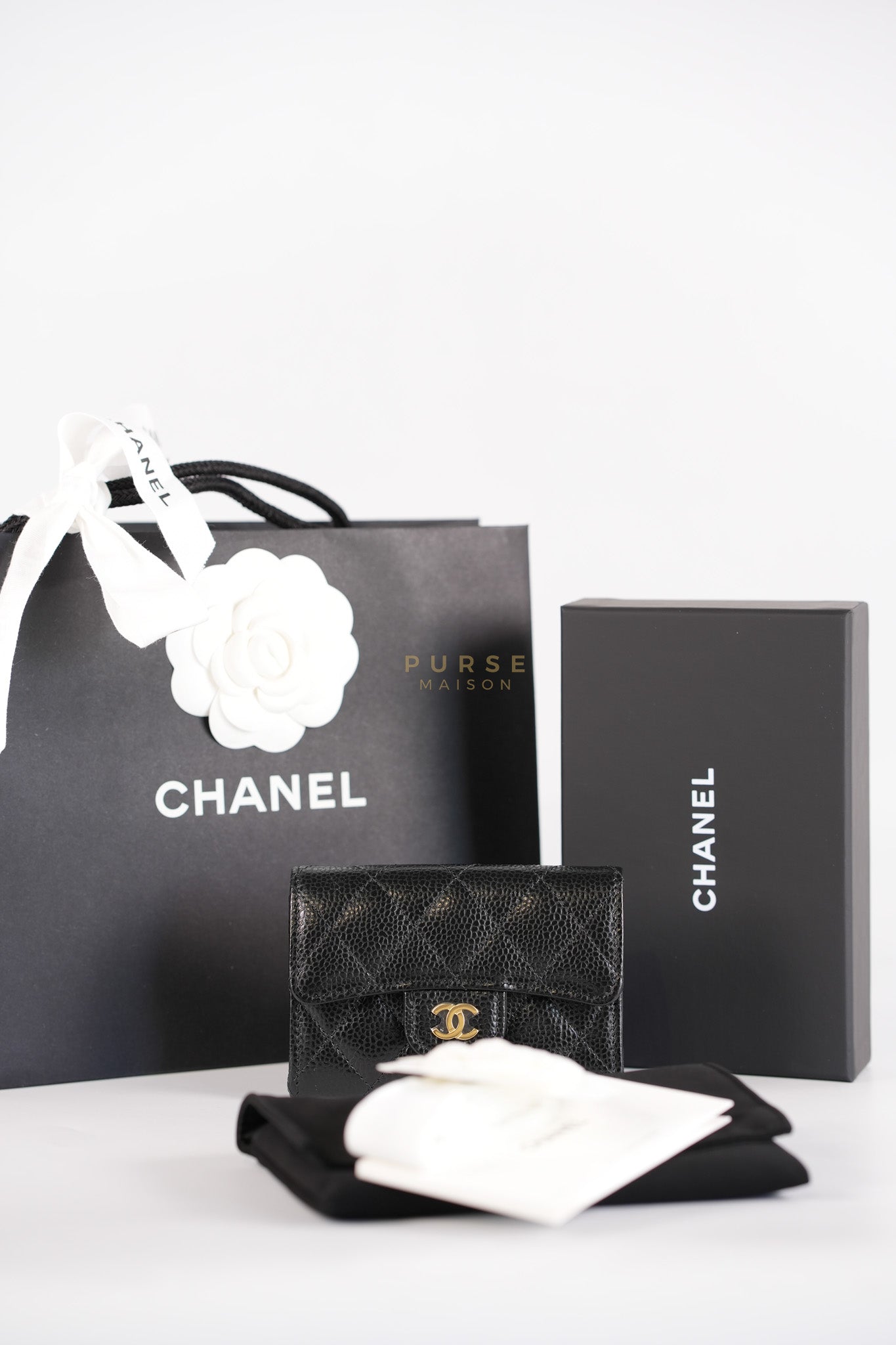 Classic Flap Card Holder in Black Caviar Leather and Gold Hardware (Microchip) | Purse Maison Luxury Bags Shop