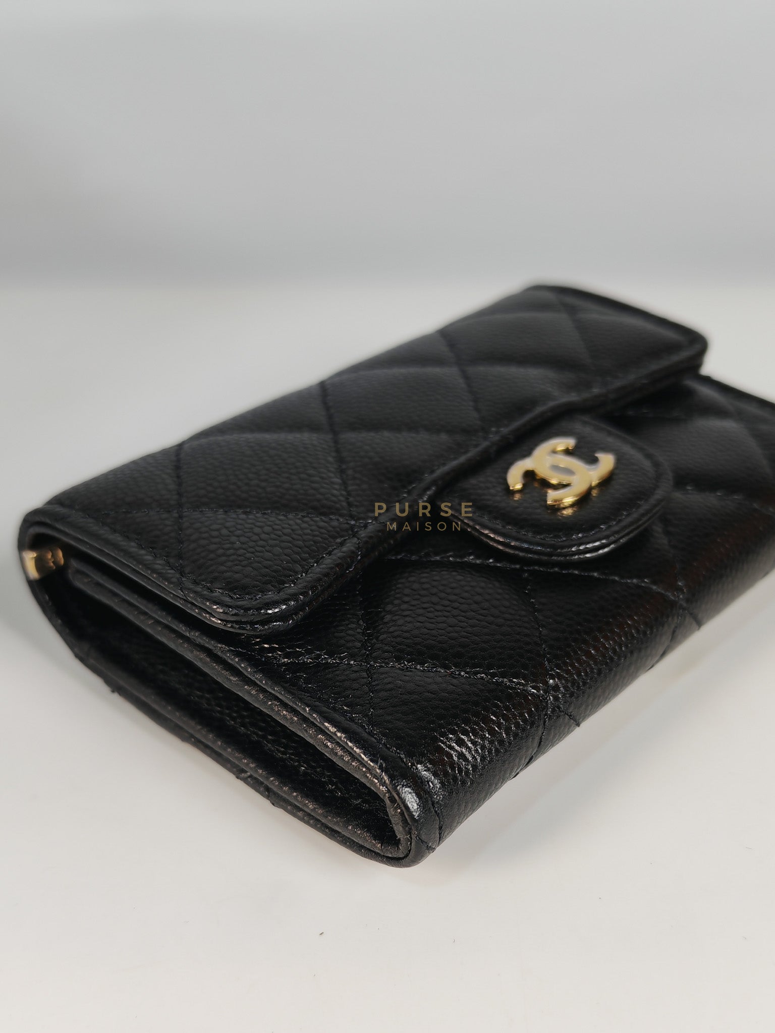 Classic Flap Card Holder in Black Caviar Leather and Light Gold Hardware (New Version with Zipper) (Microchip) | Purse Maison Luxury Bags Shop